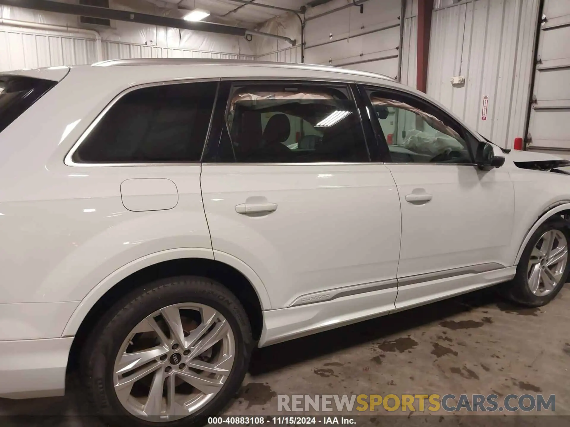 13 Фотография поврежденного автомобиля WA1LXBF77ND011371 AUDI Q7 2022