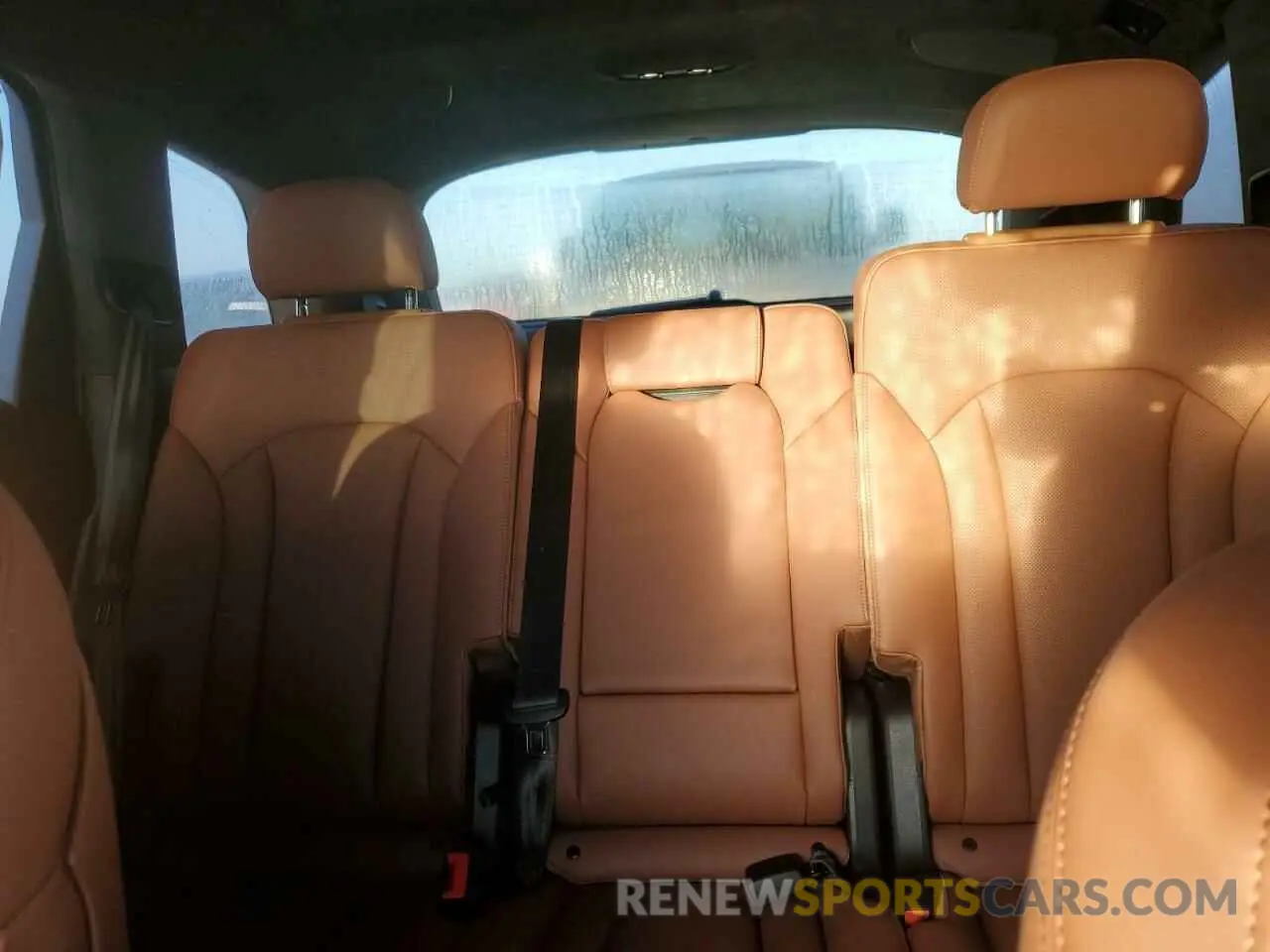 10 Photograph of a damaged car WA1VXBF71ND003968 AUDI Q7 2022