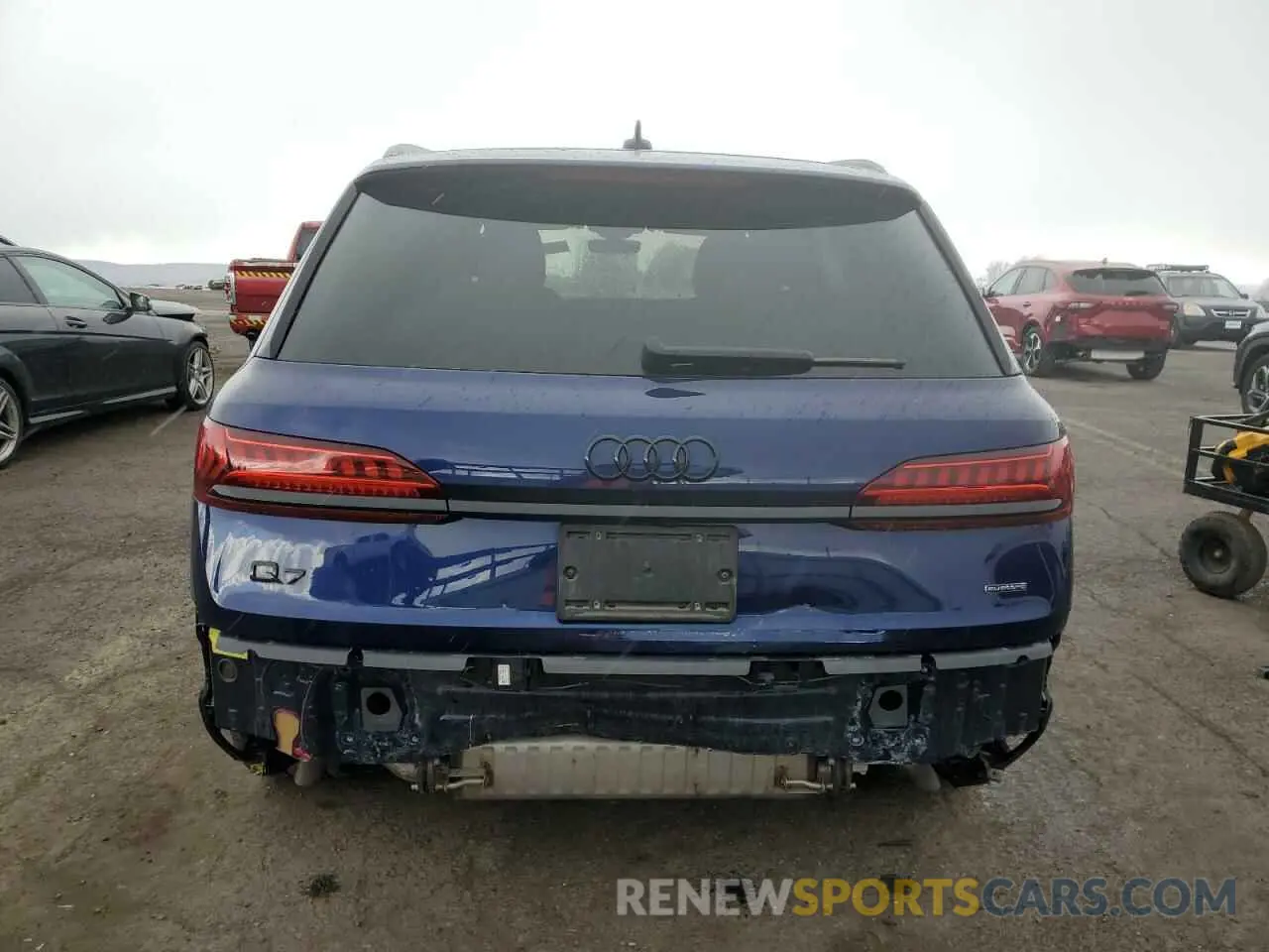6 Фотография поврежденного автомобиля WA1VXBF7XND014371 AUDI Q7 2022