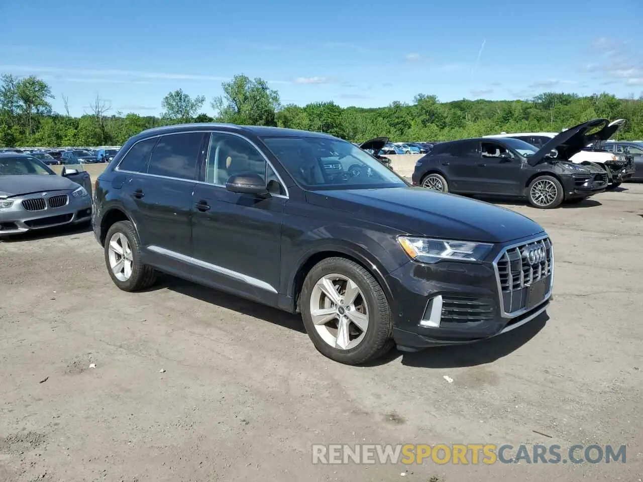 4 Photograph of a damaged car WA1ACBF75PD031124 AUDI Q7 2023