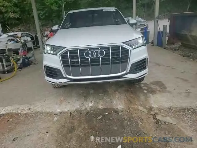 13 Photograph of a damaged car WA1AXBF71PD030654 AUDI Q7 2023