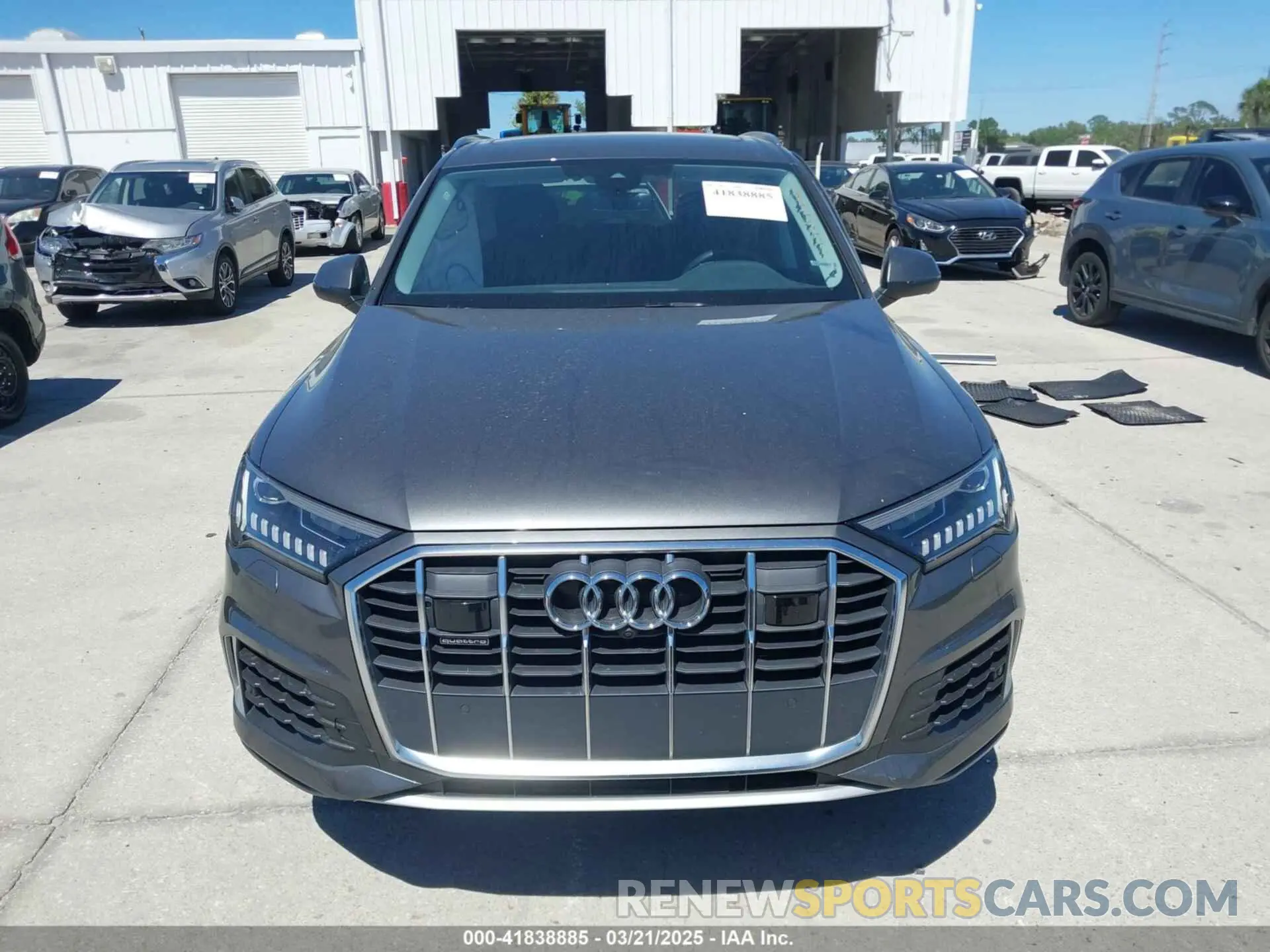 12 Фотография поврежденного автомобиля WA1AXBF76PD025384 AUDI Q7 2023