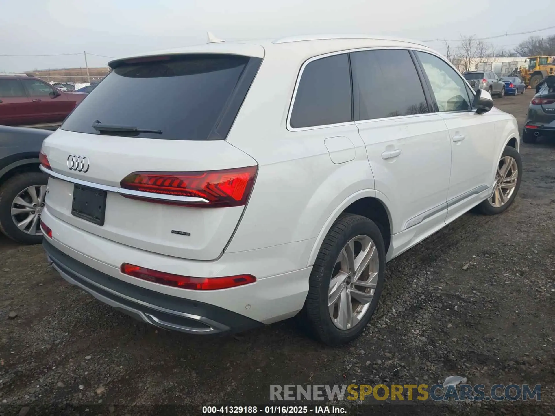 4 Photograph of a damaged car WA1AXBF79PD016551 AUDI Q7 2023