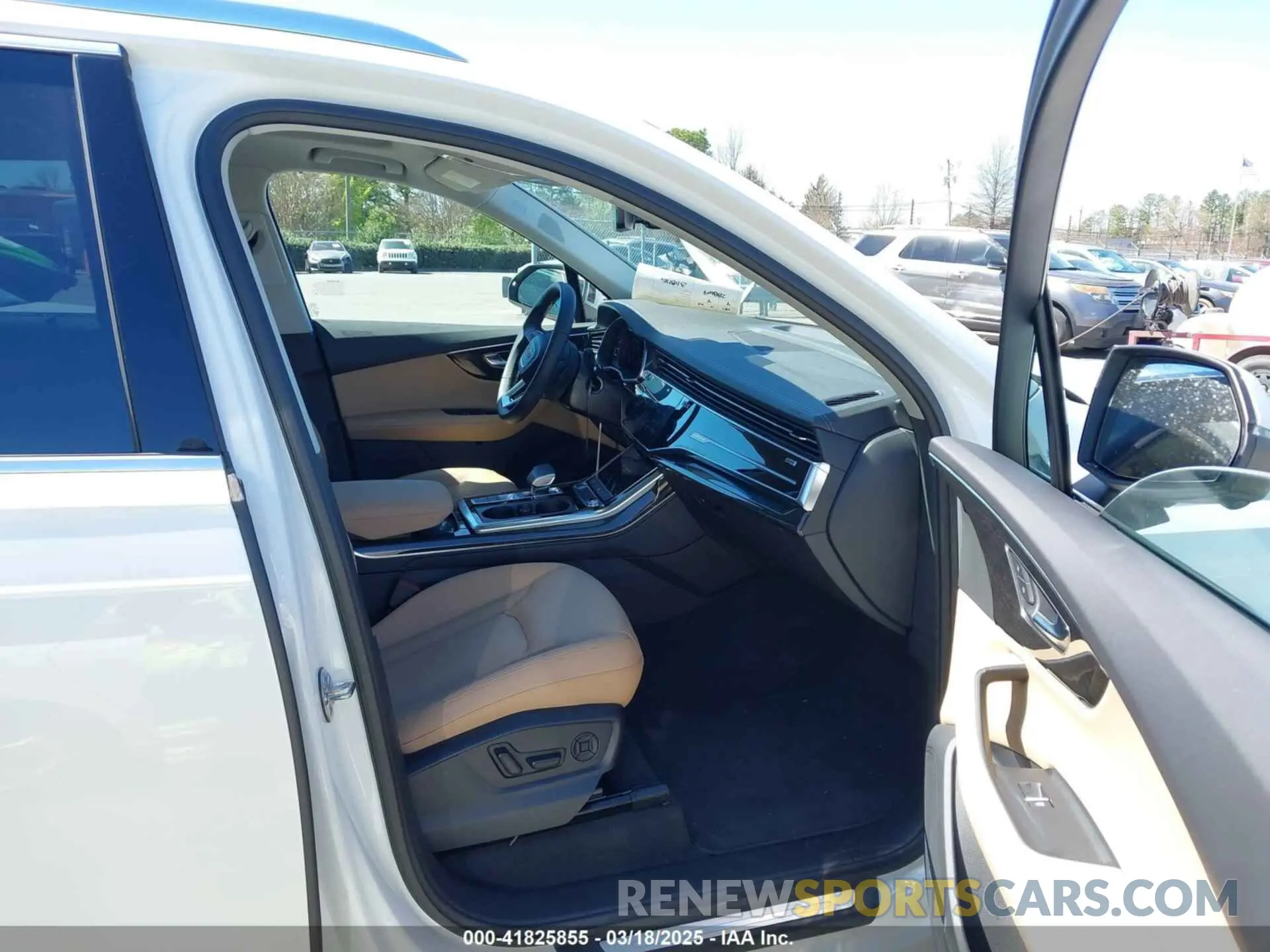 5 Фотография поврежденного автомобиля WA1LCBF72PD031042 AUDI Q7 2023