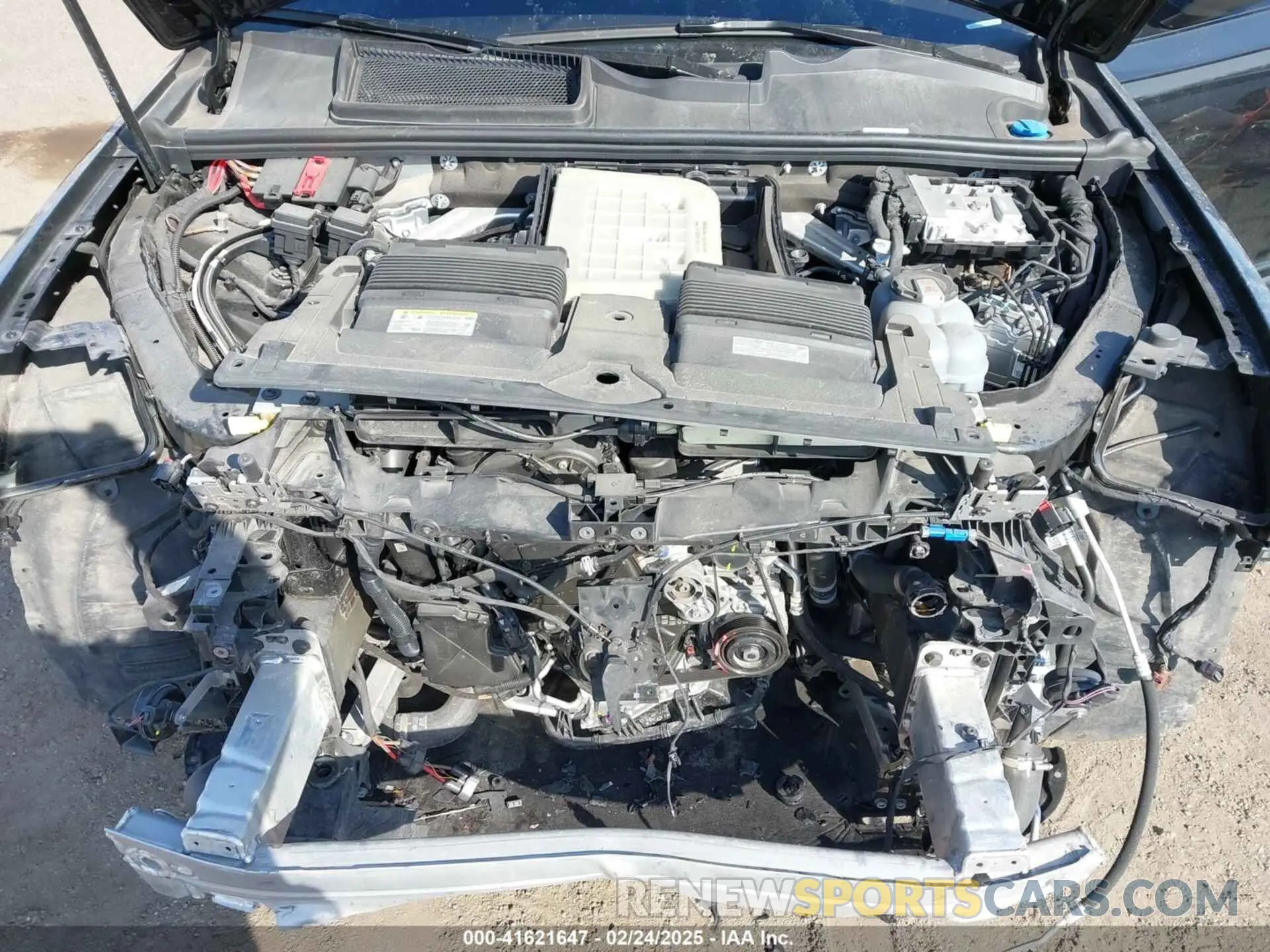 10 Фотография поврежденного автомобиля WA1LCBF77PD021834 AUDI Q7 2023