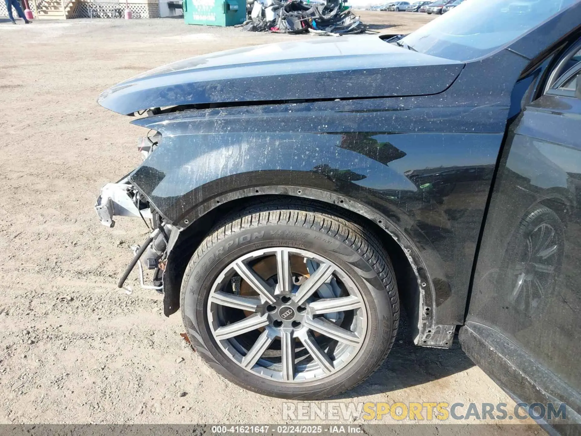 17 Фотография поврежденного автомобиля WA1LCBF77PD021834 AUDI Q7 2023