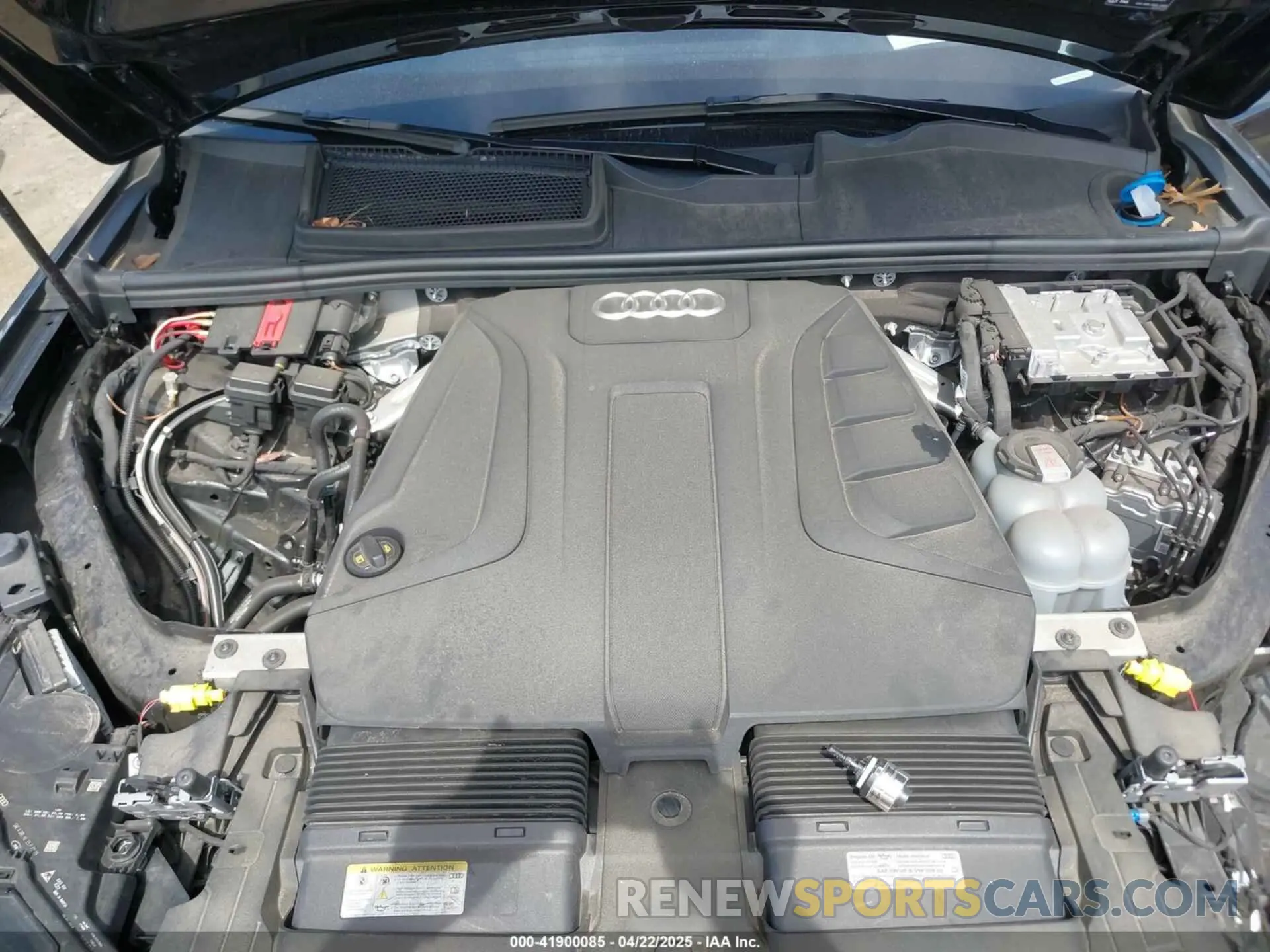 10 Фотография поврежденного автомобиля WA1LCBF77PD031019 AUDI Q7 2023