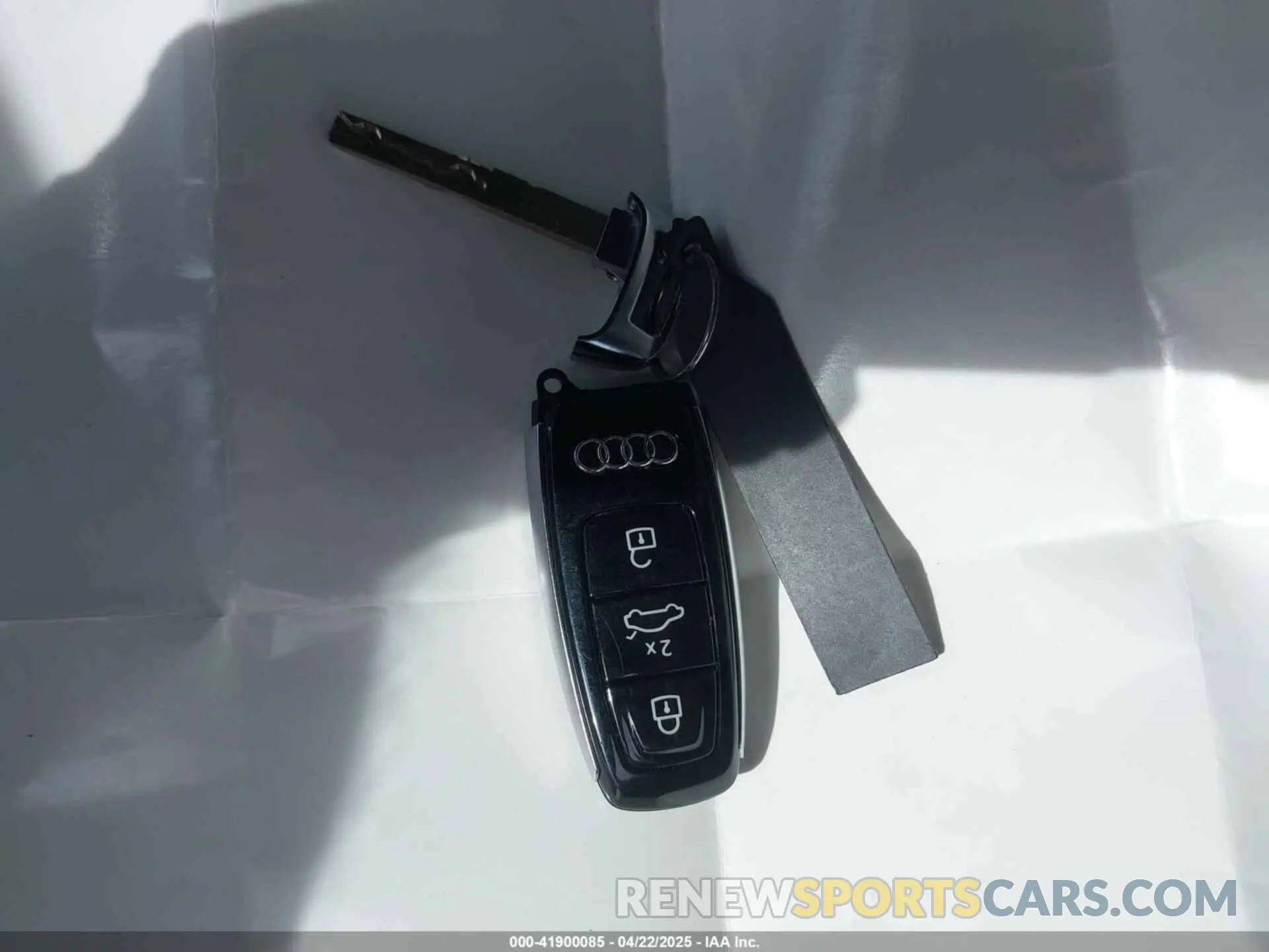 11 Фотография поврежденного автомобиля WA1LCBF77PD031019 AUDI Q7 2023