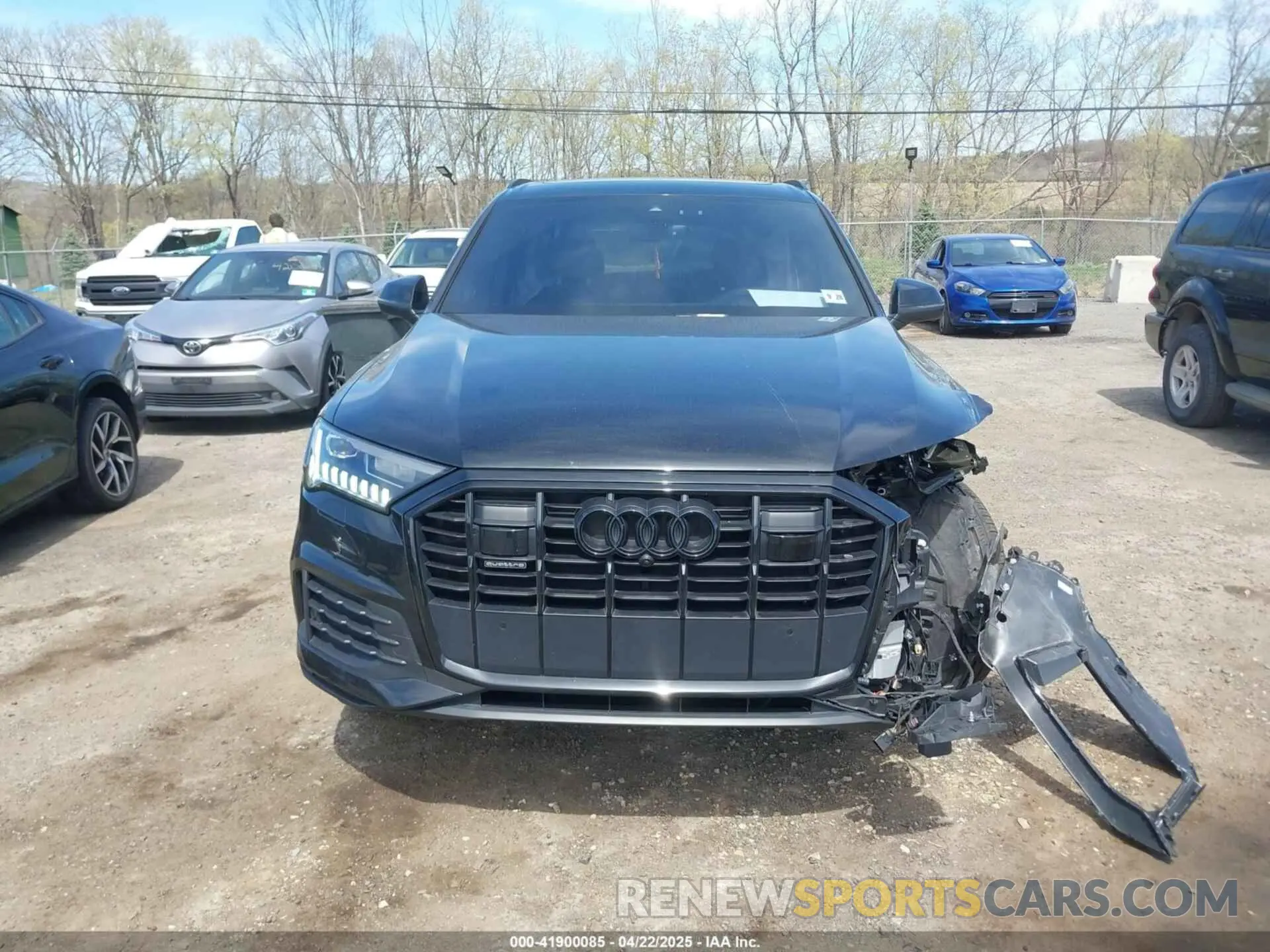 12 Фотография поврежденного автомобиля WA1LCBF77PD031019 AUDI Q7 2023