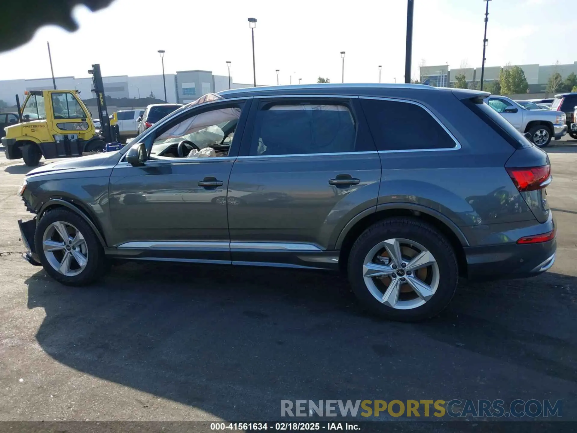 15 Photograph of a damaged car WA1LCBF78PD005612 AUDI Q7 2023