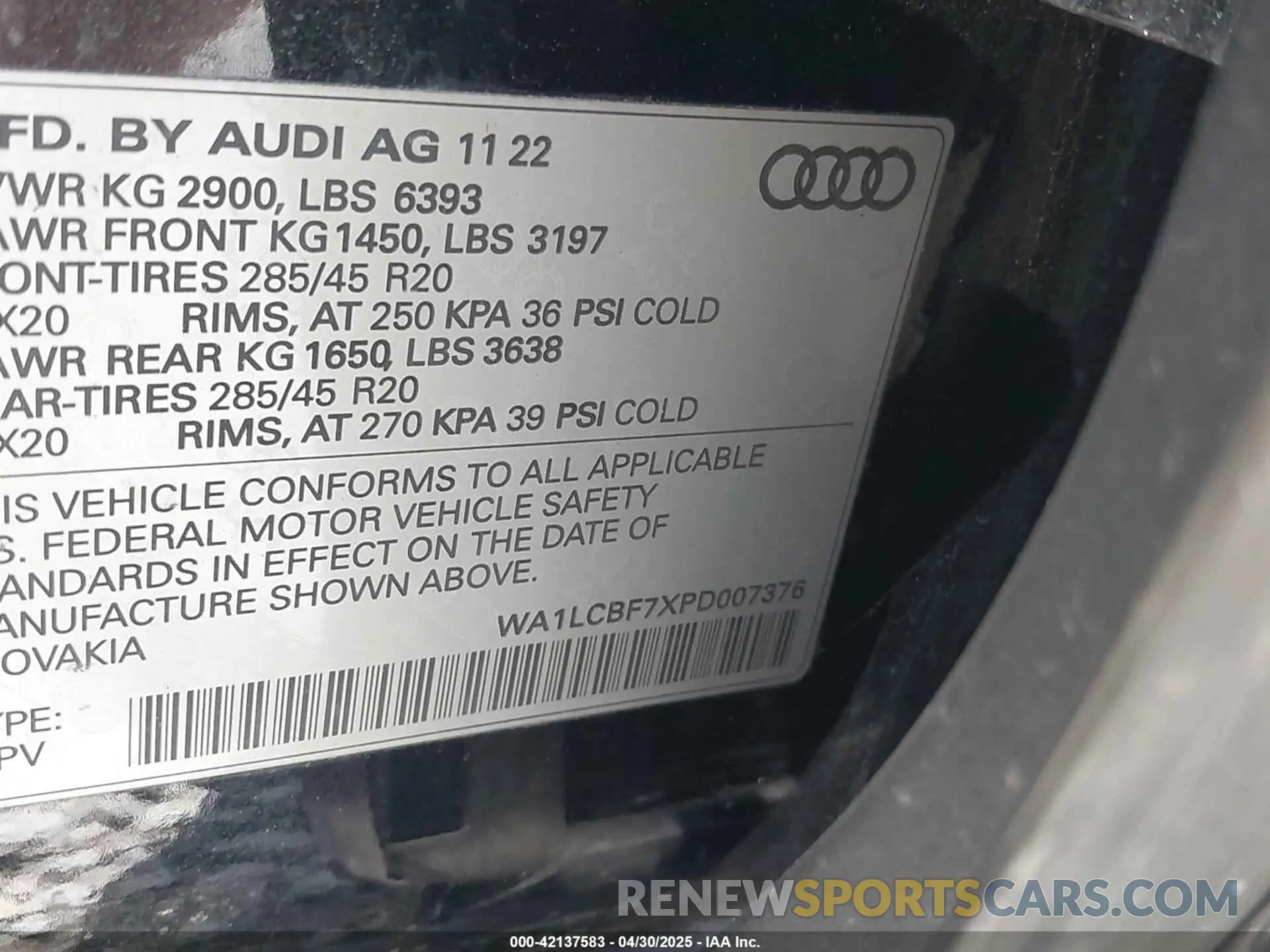 9 Photograph of a damaged car WA1LCBF7XPD007376 AUDI Q7 2023