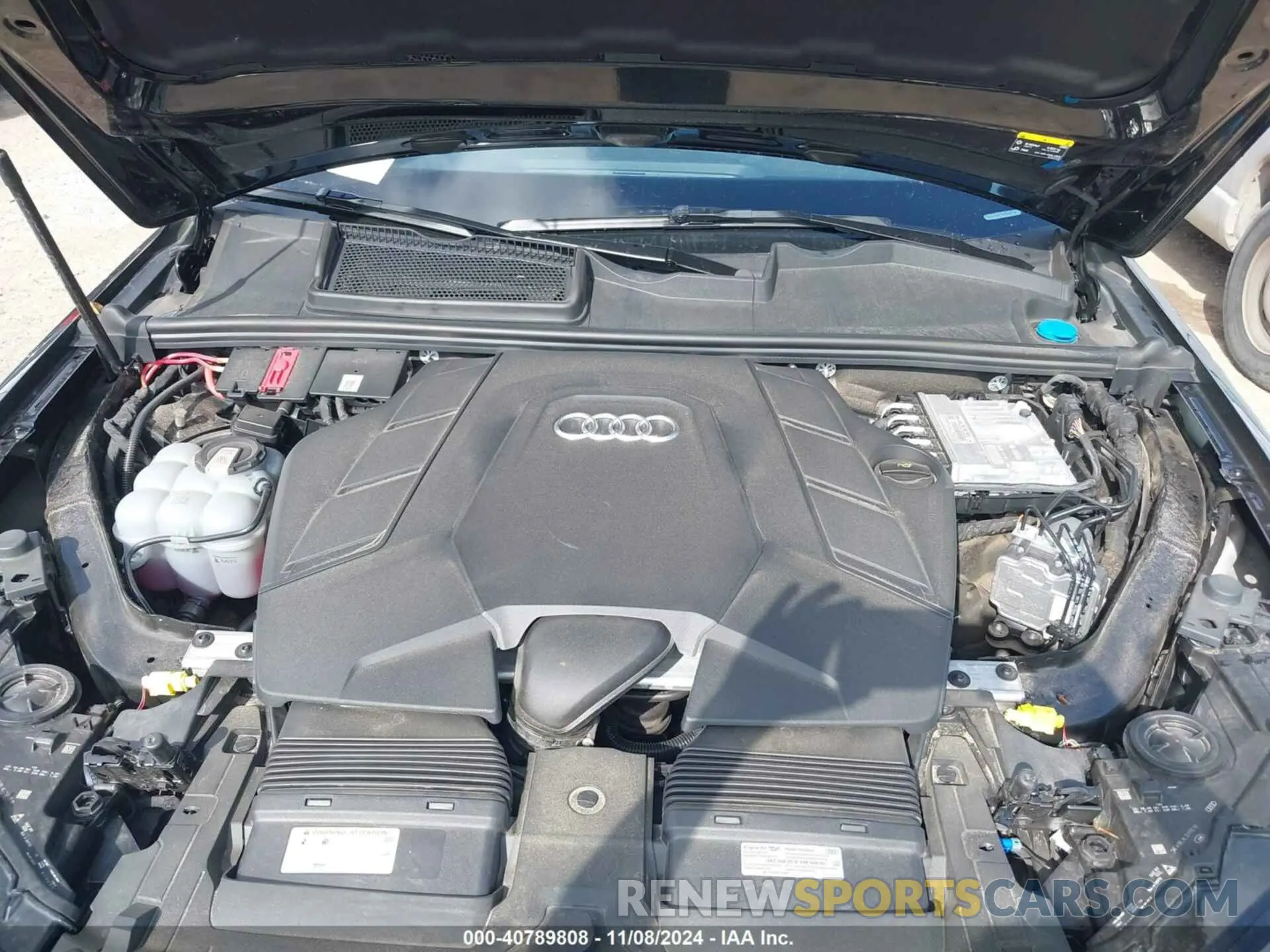 10 Photograph of a damaged car WA1LXBF70PD009156 AUDI Q7 2023