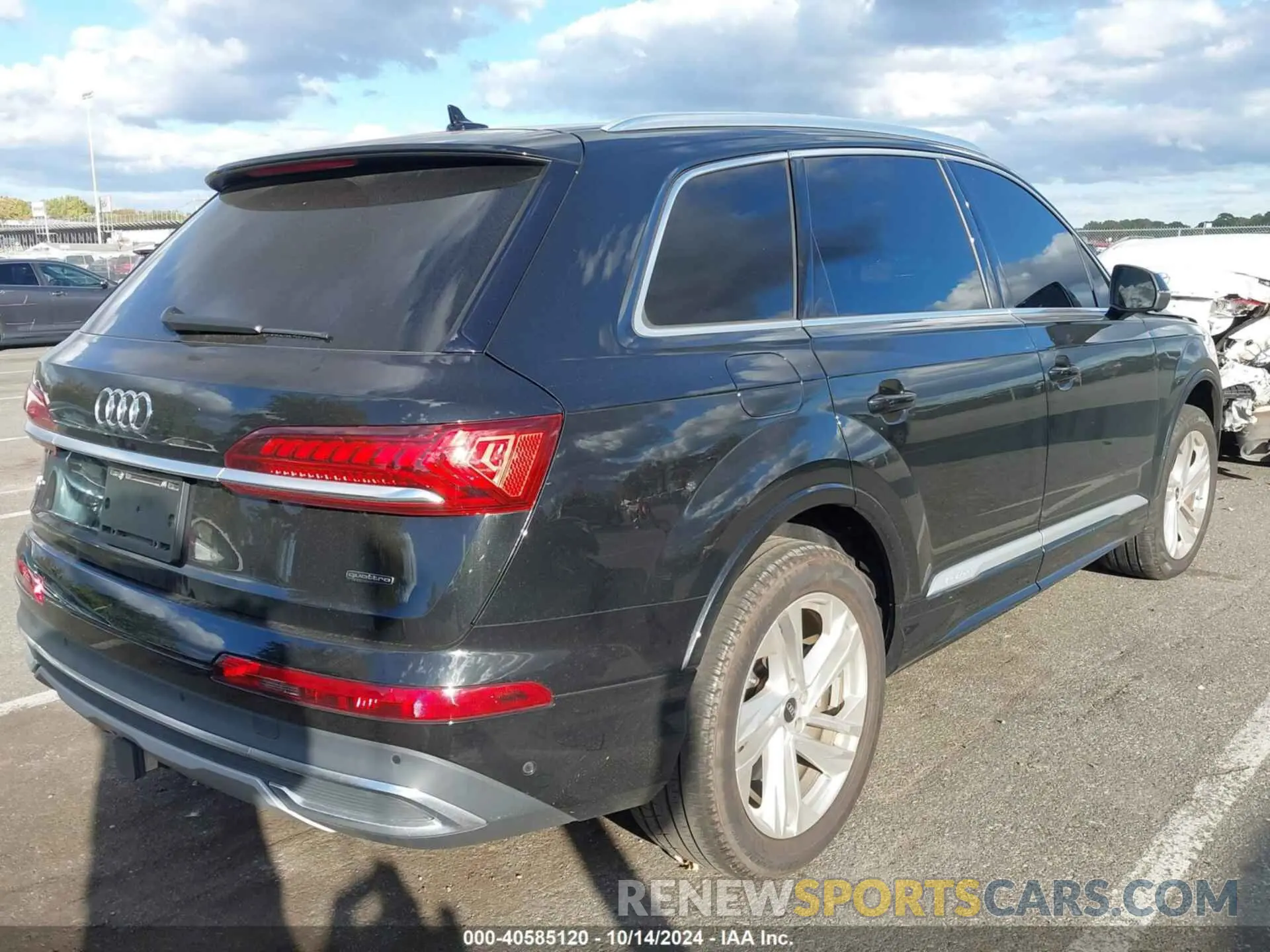 4 Photograph of a damaged car WA1LXBF71PD001597 AUDI Q7 2023