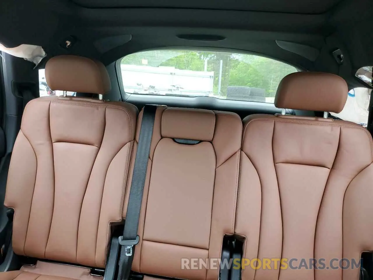 10 Photograph of a damaged car WA1LXBF72PD008932 AUDI Q7 2023