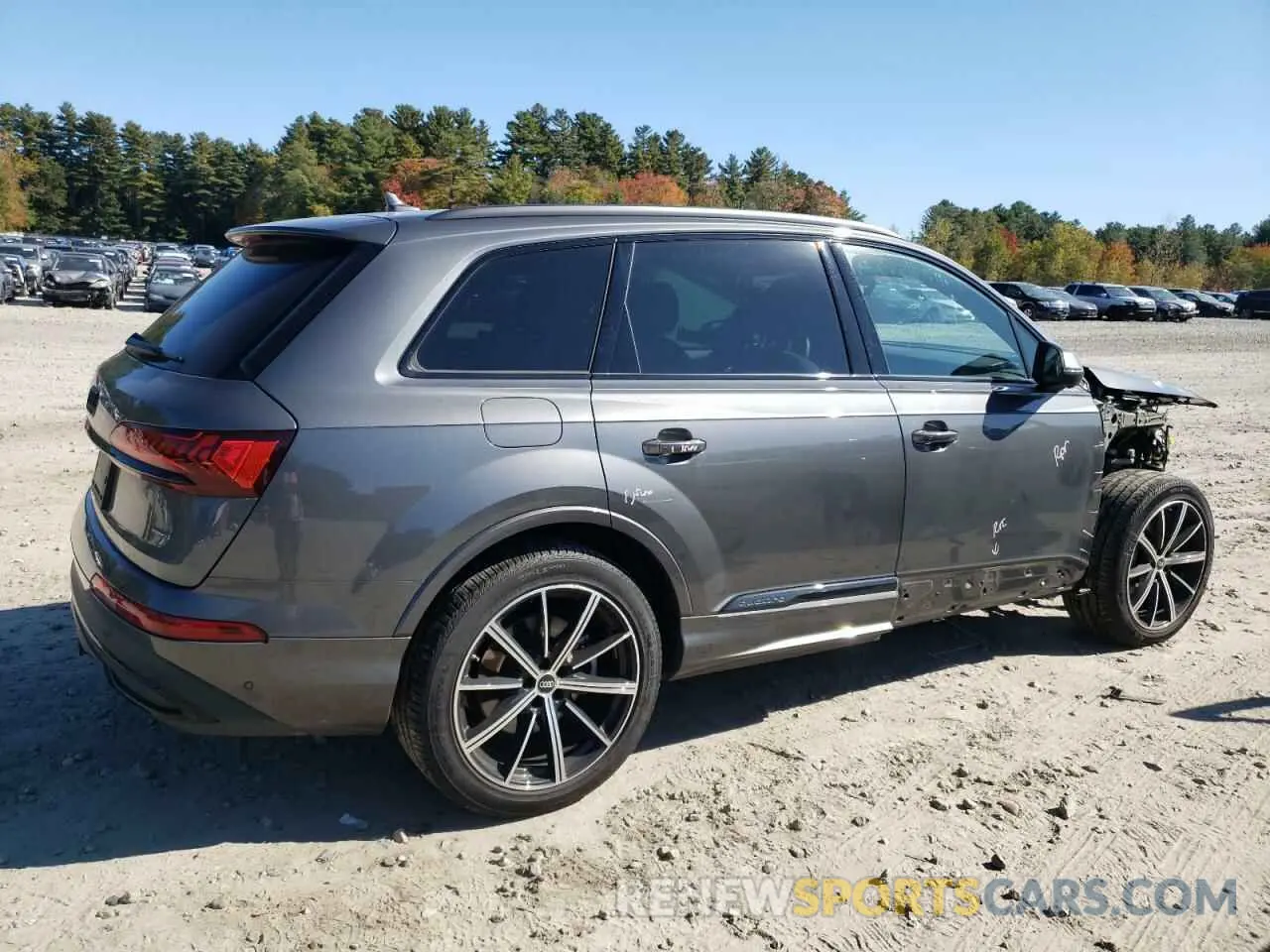3 Photograph of a damaged car WA1LXBF75PD011646 AUDI Q7 2023