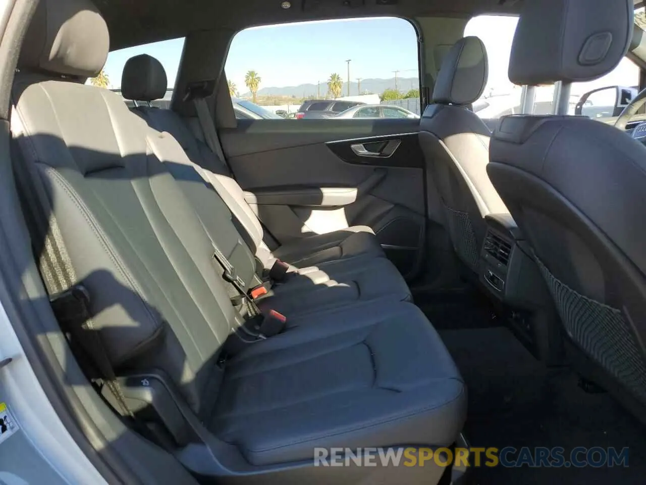 11 Photograph of a damaged car WA1LXBF76PD013177 AUDI Q7 2023