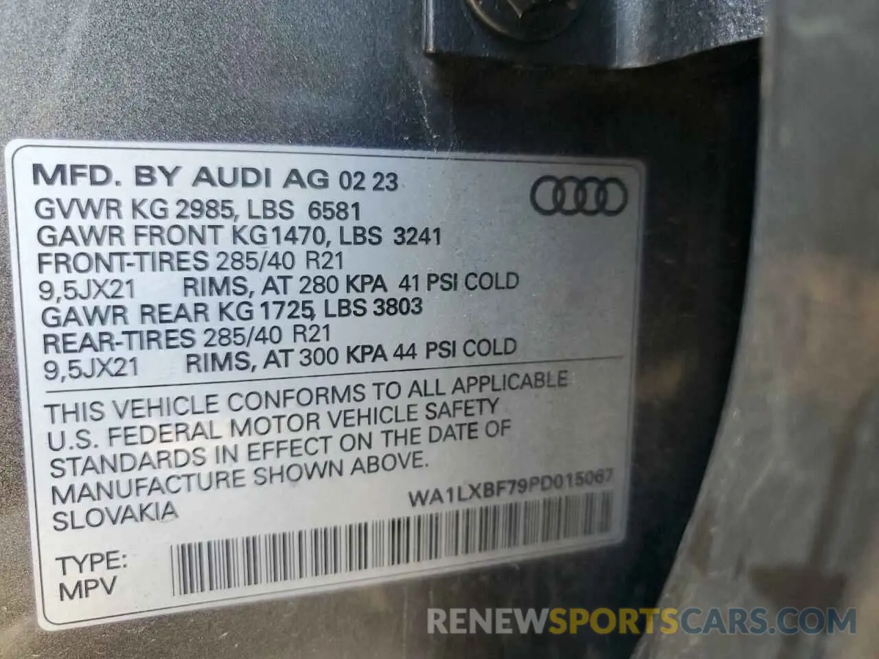 13 Photograph of a damaged car WA1LXBF79PD015067 AUDI Q7 2023