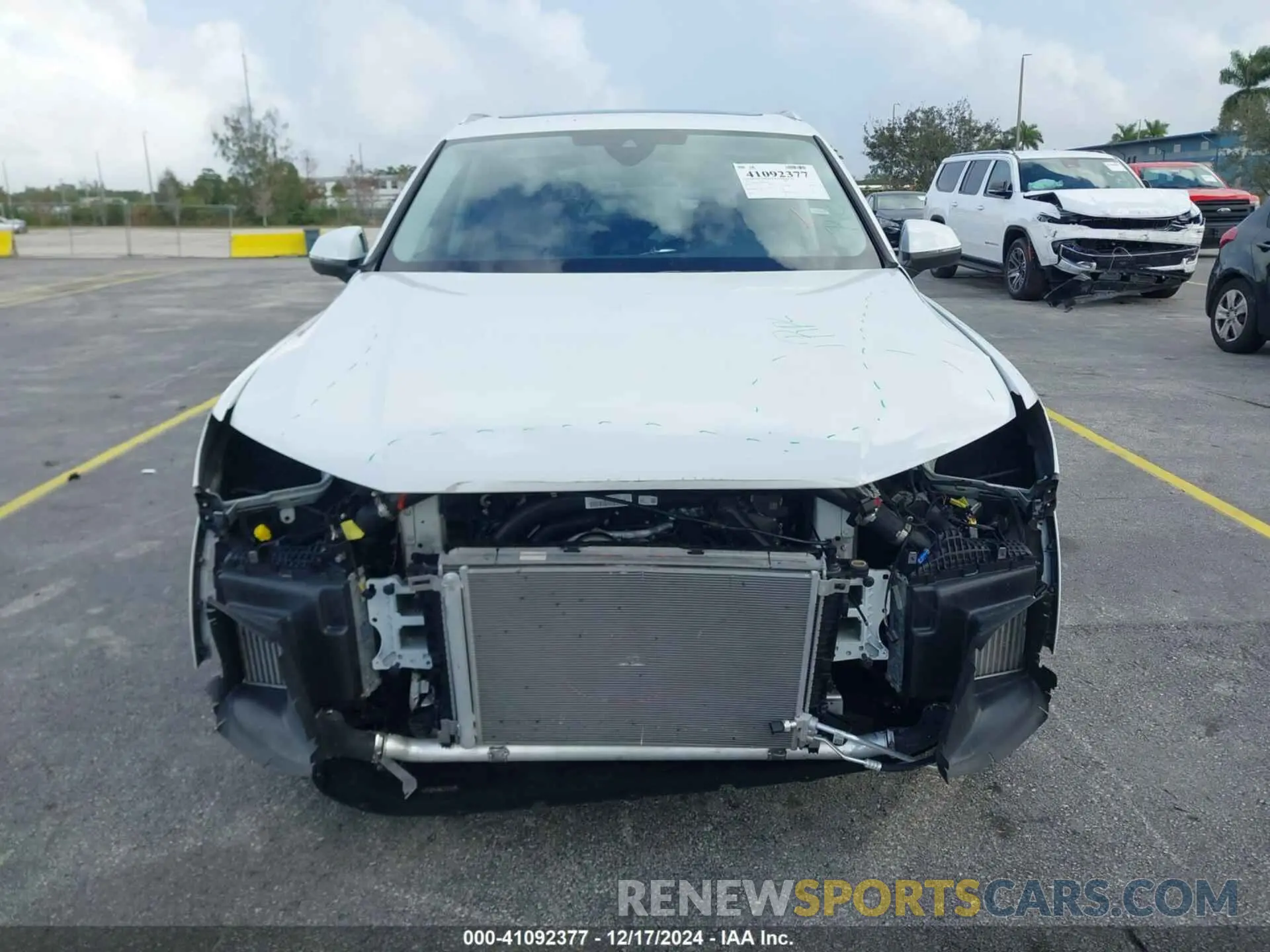 13 Фотография поврежденного автомобиля WA1LXBF70RD008723 AUDI Q7 2024