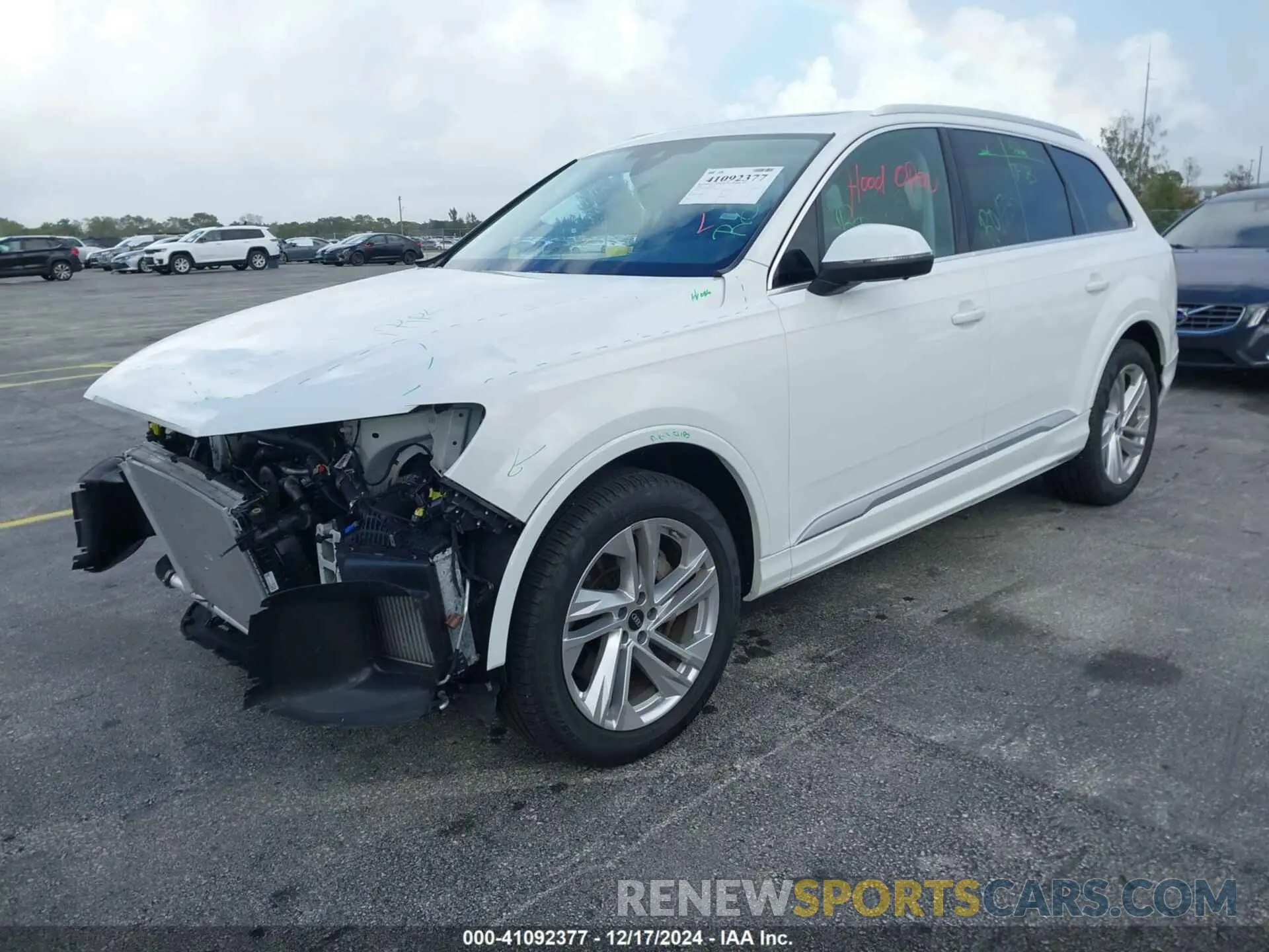2 Фотография поврежденного автомобиля WA1LXBF70RD008723 AUDI Q7 2024