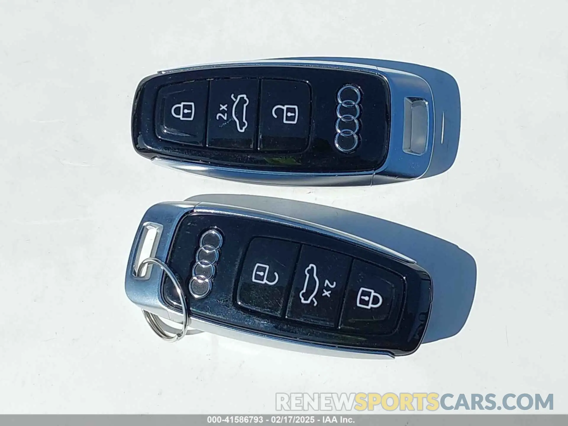 11 Фотография поврежденного автомобиля WA1LXBF76RD006166 AUDI Q7 2024
