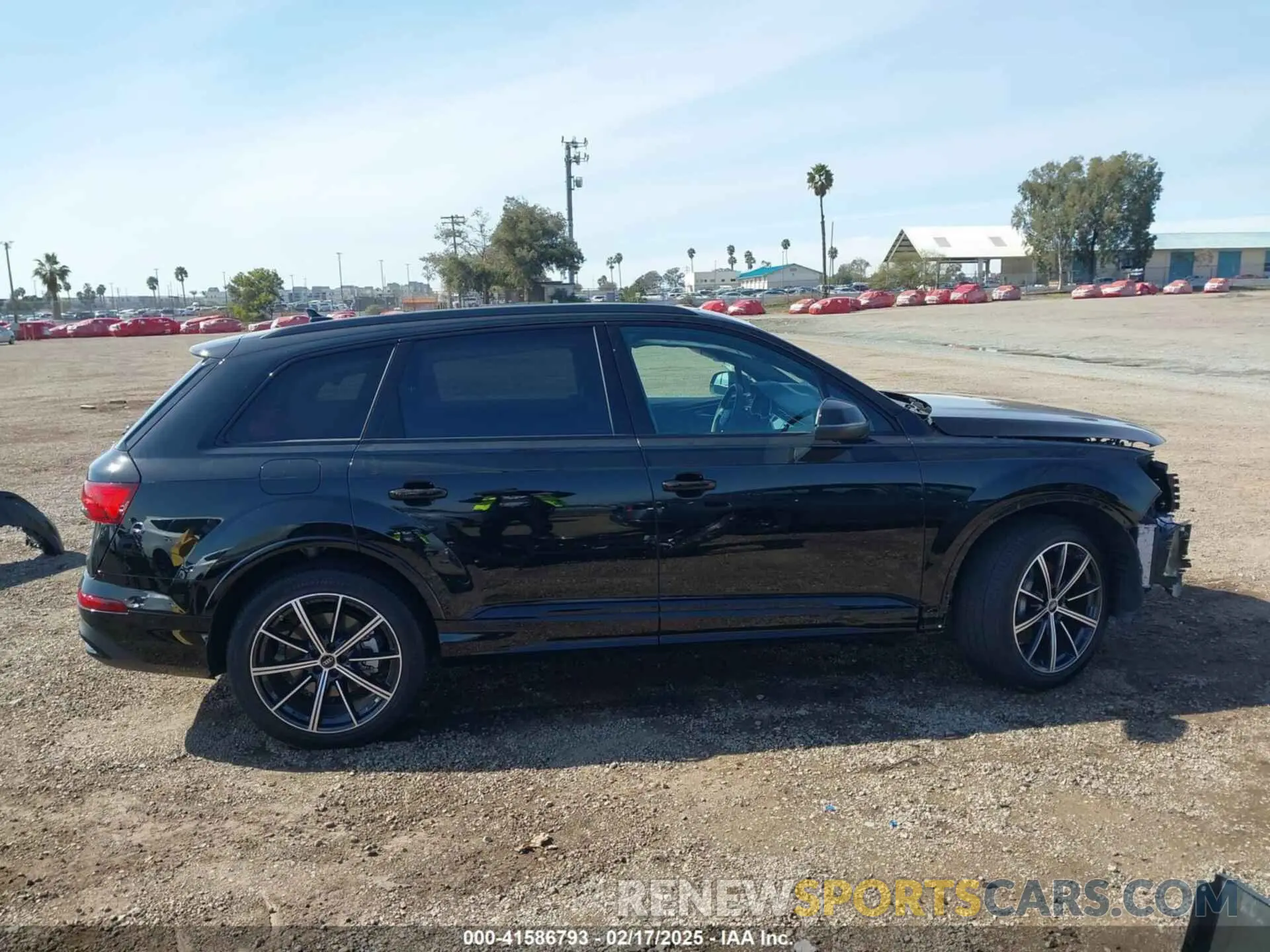 14 Фотография поврежденного автомобиля WA1LXBF76RD006166 AUDI Q7 2024