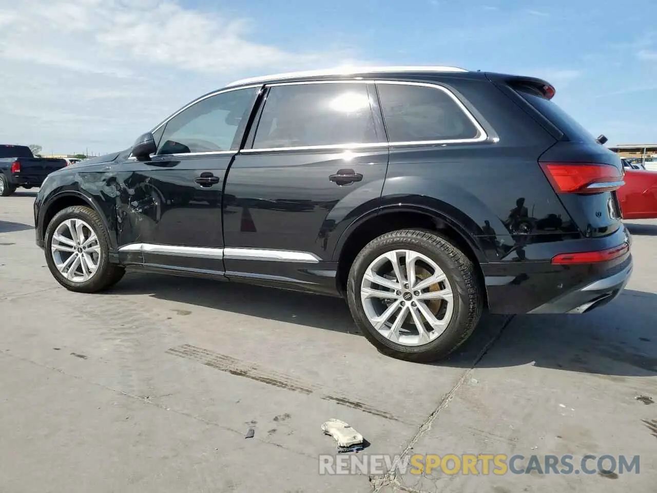 2 Фотография поврежденного автомобиля WA1ACBF79SD004081 AUDI Q7 2025