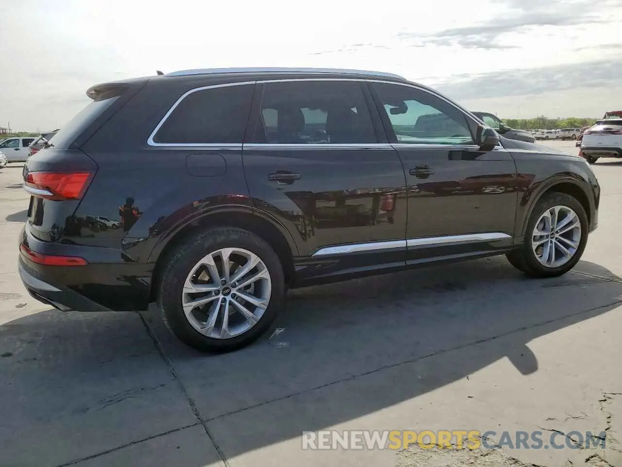 3 Фотография поврежденного автомобиля WA1ACBF79SD004081 AUDI Q7 2025