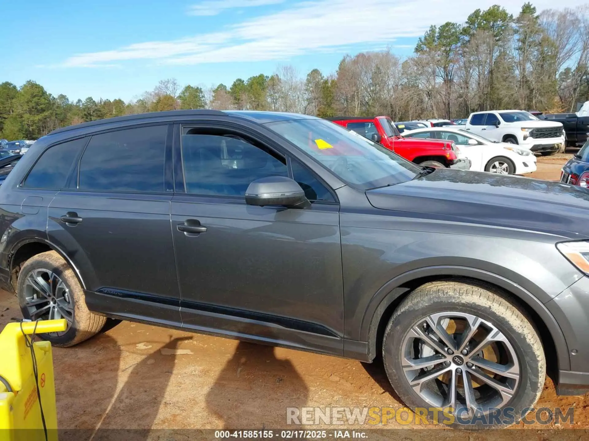 14 Фотография поврежденного автомобиля WA1LCBF70SD000963 AUDI Q7 2025