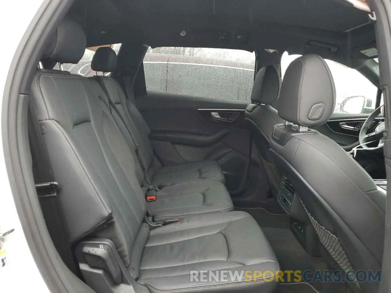 11 Photograph of a damaged car WA1LCBF79SD011959 AUDI Q7 2025