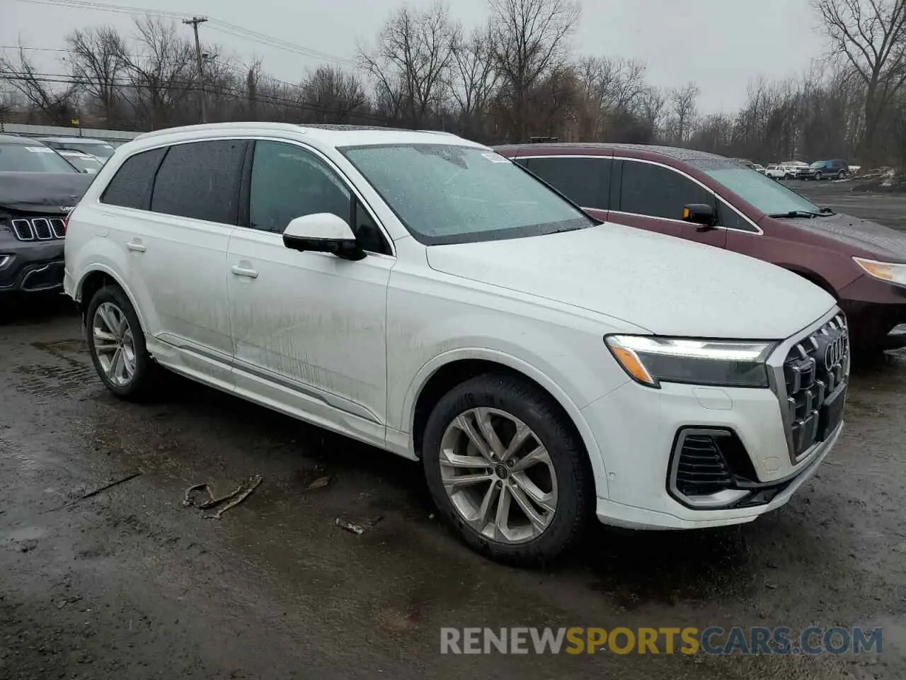 4 Photograph of a damaged car WA1LCBF79SD011959 AUDI Q7 2025
