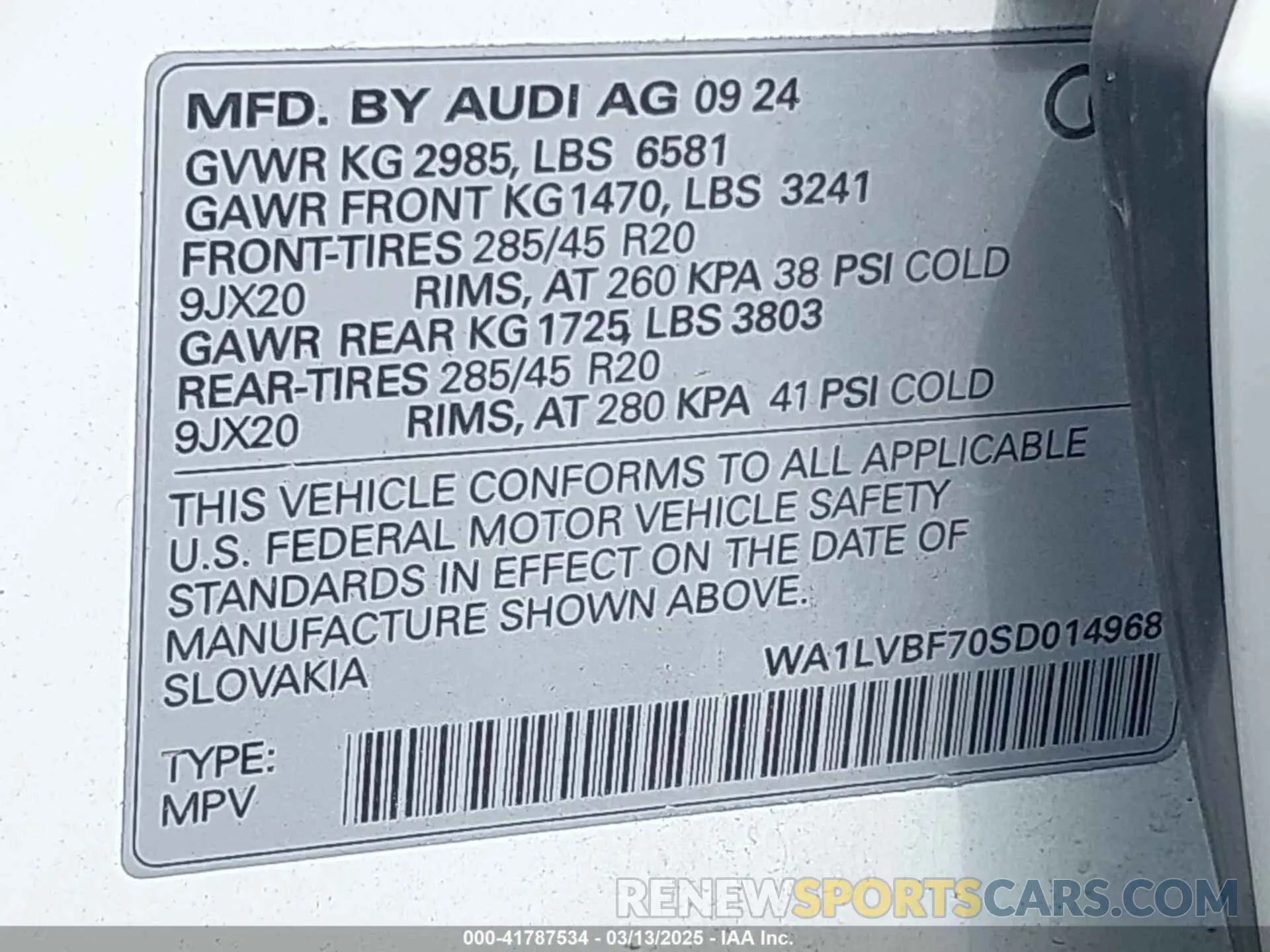 9 Photograph of a damaged car WA1LVBF70SD014968 AUDI Q7 2025