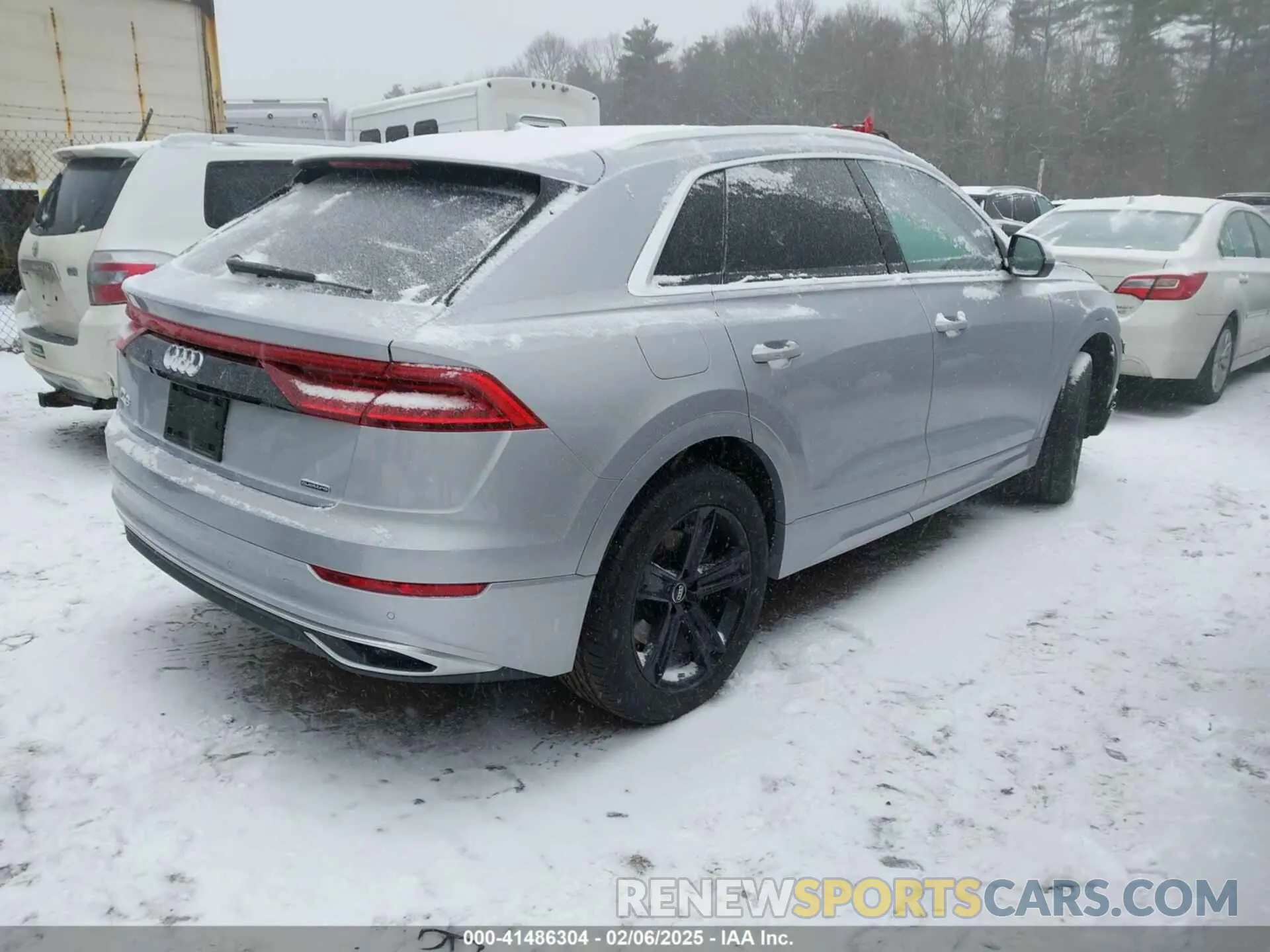 4 Фотография поврежденного автомобиля WA1AVAF10KD011727 AUDI Q8 2019