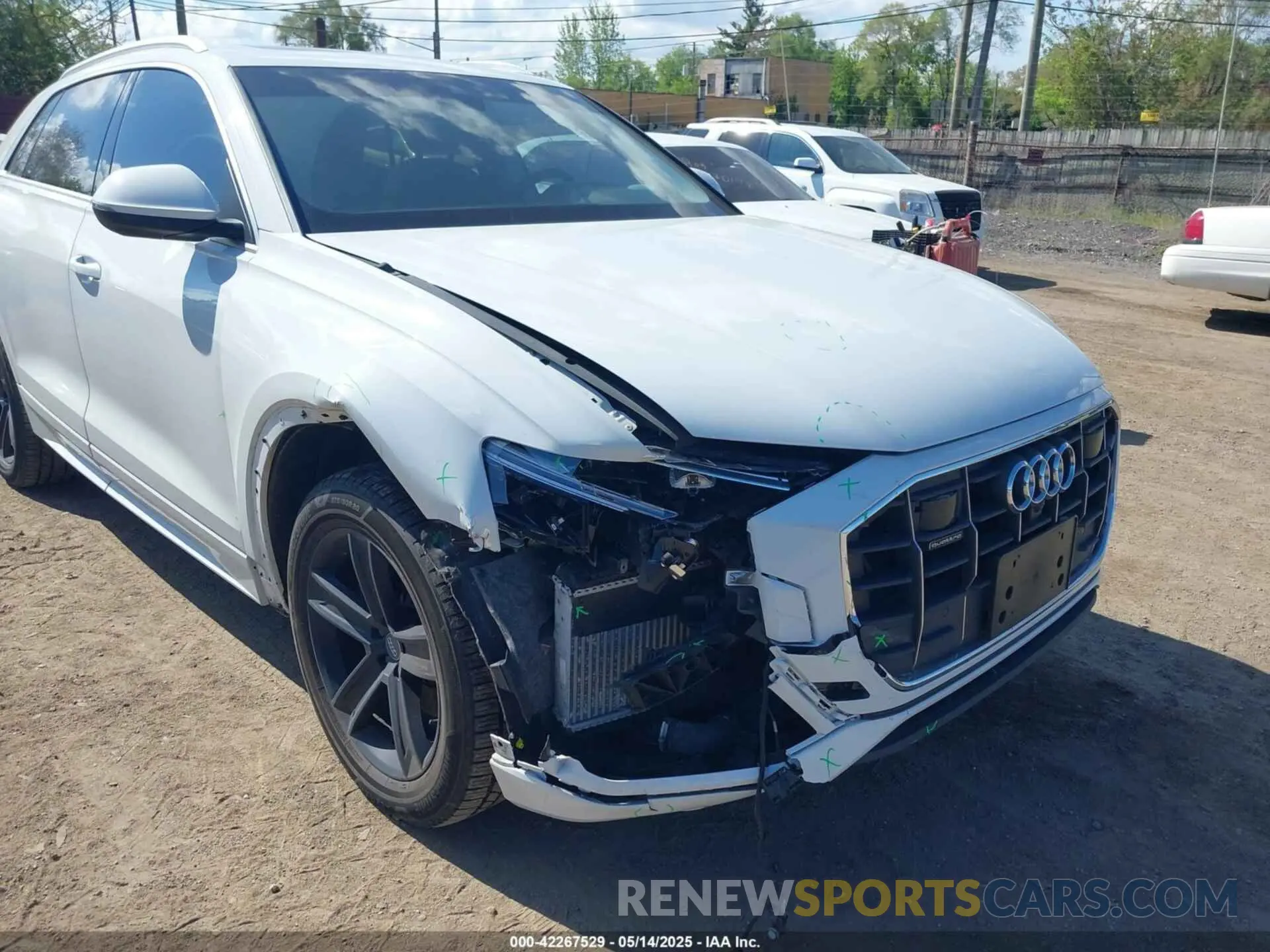 6 Фотография поврежденного автомобиля WA1AVAF1XKD014411 AUDI Q8 2019