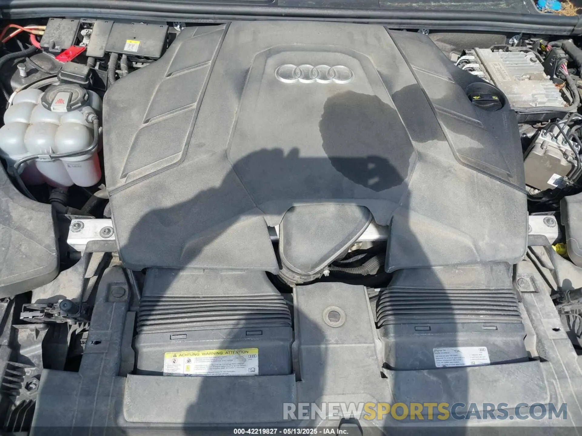 10 Фотография поврежденного автомобиля WA1BVAF10KD008895 AUDI Q8 2019