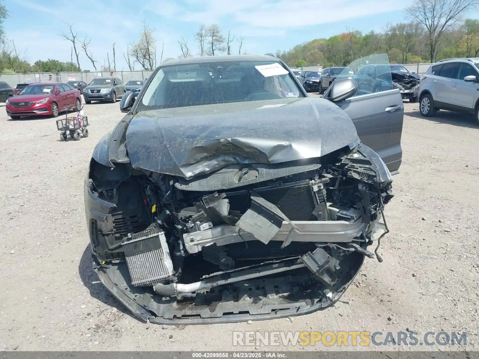6 Фотография поврежденного автомобиля WA1BVAF11KD016990 AUDI Q8 2019