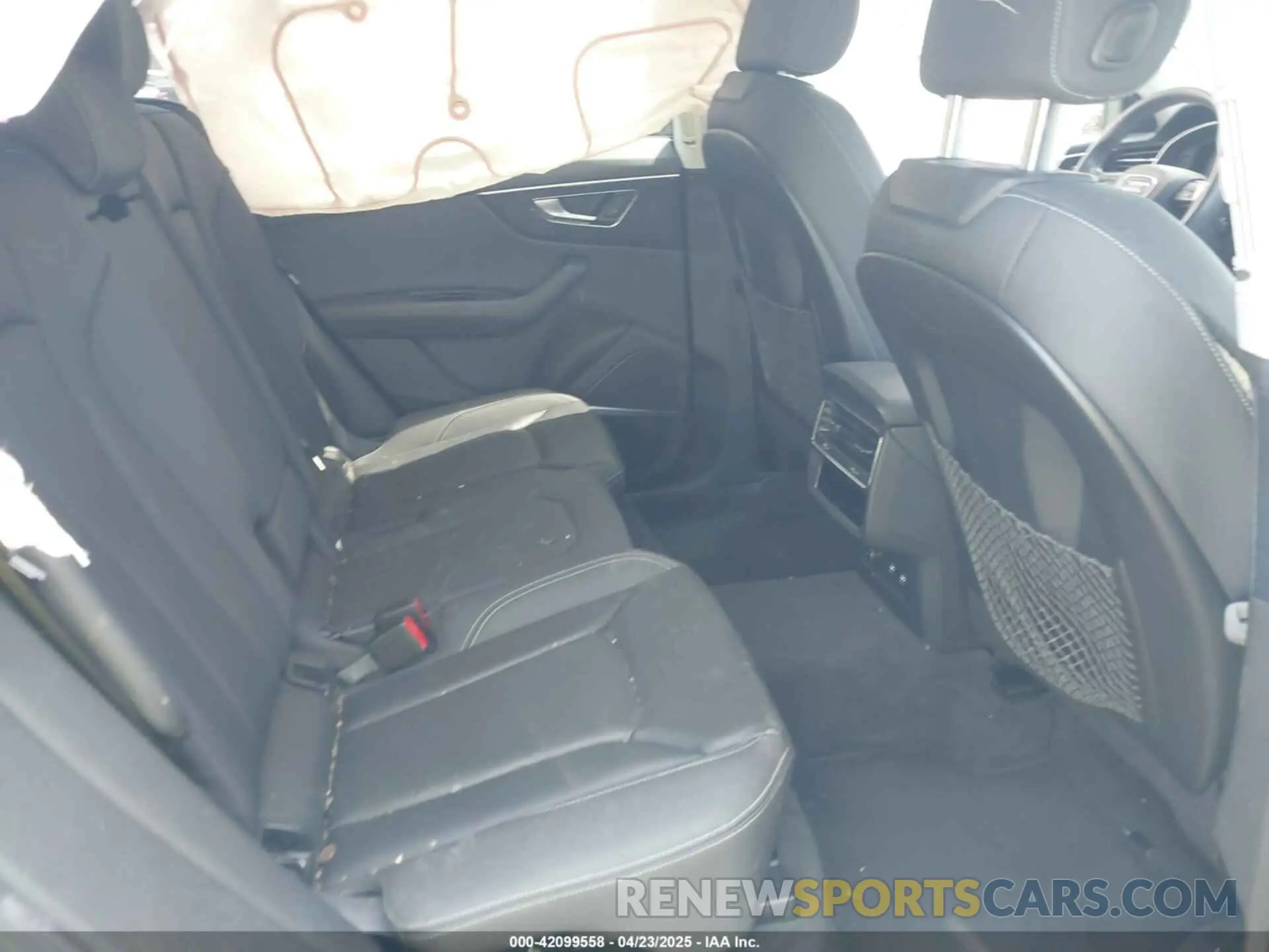 8 Фотография поврежденного автомобиля WA1BVAF11KD016990 AUDI Q8 2019