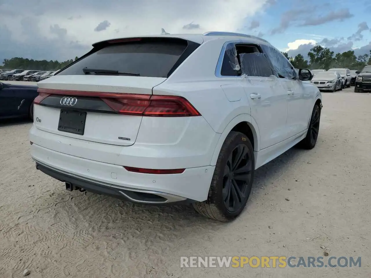3 Фотография поврежденного автомобиля WA1BVAF12KD043583 AUDI Q8 2019