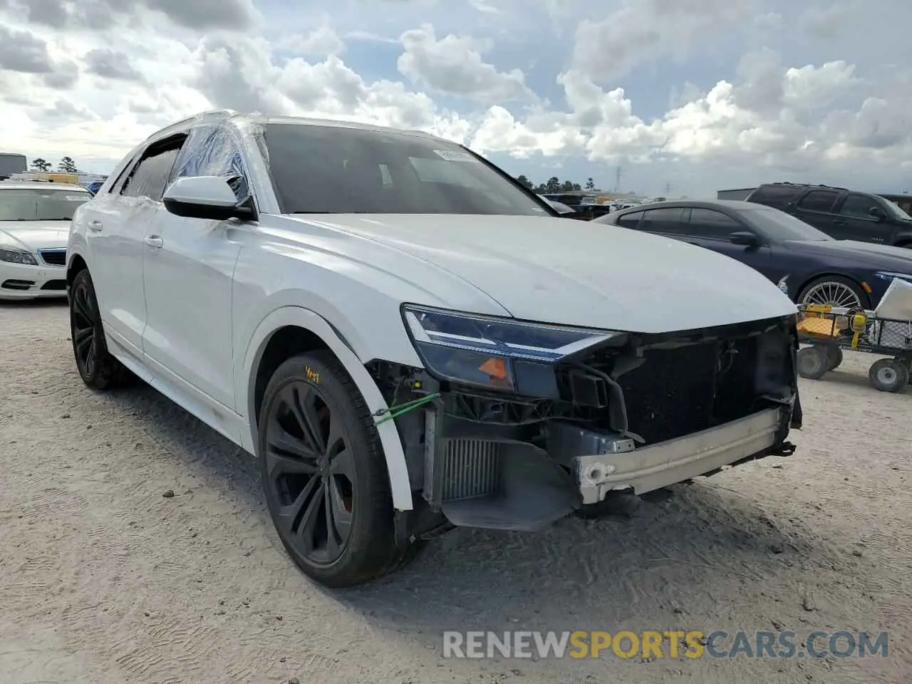 4 Фотография поврежденного автомобиля WA1BVAF12KD043583 AUDI Q8 2019