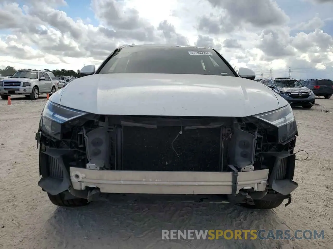 5 Фотография поврежденного автомобиля WA1BVAF12KD043583 AUDI Q8 2019