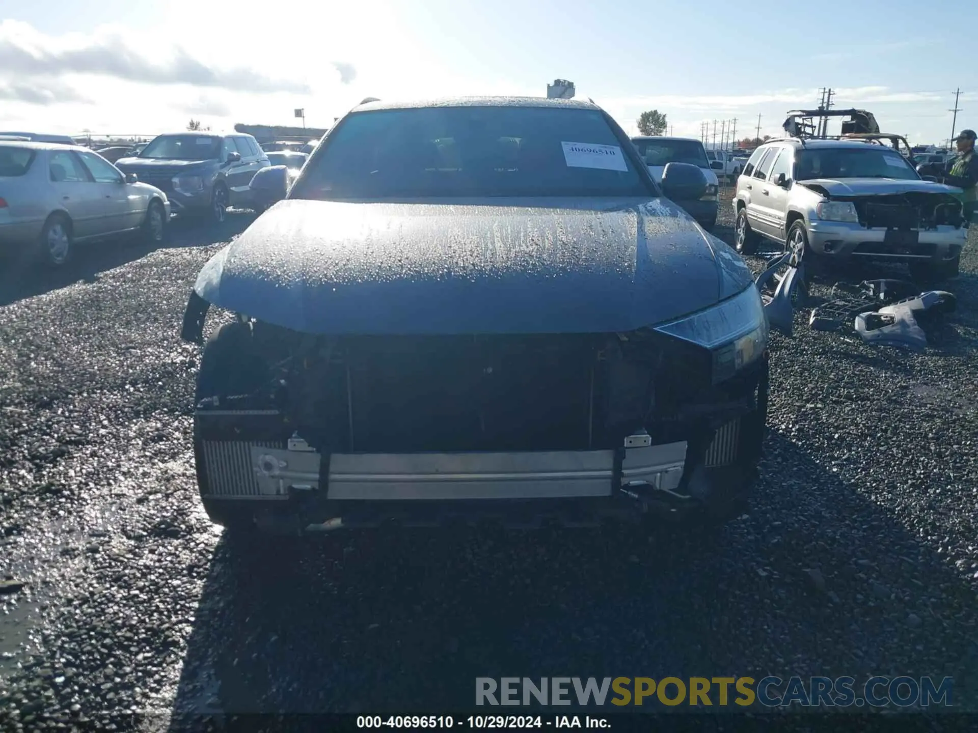 13 Фотография поврежденного автомобиля WA1CVAF13KD044312 AUDI Q8 2019
