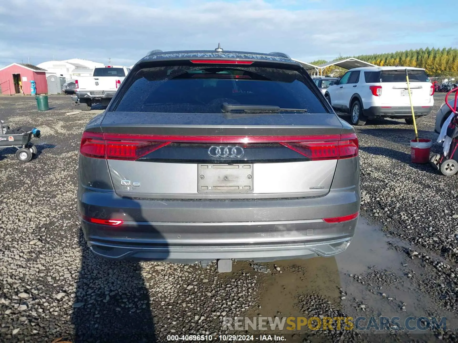 17 Фотография поврежденного автомобиля WA1CVAF13KD044312 AUDI Q8 2019
