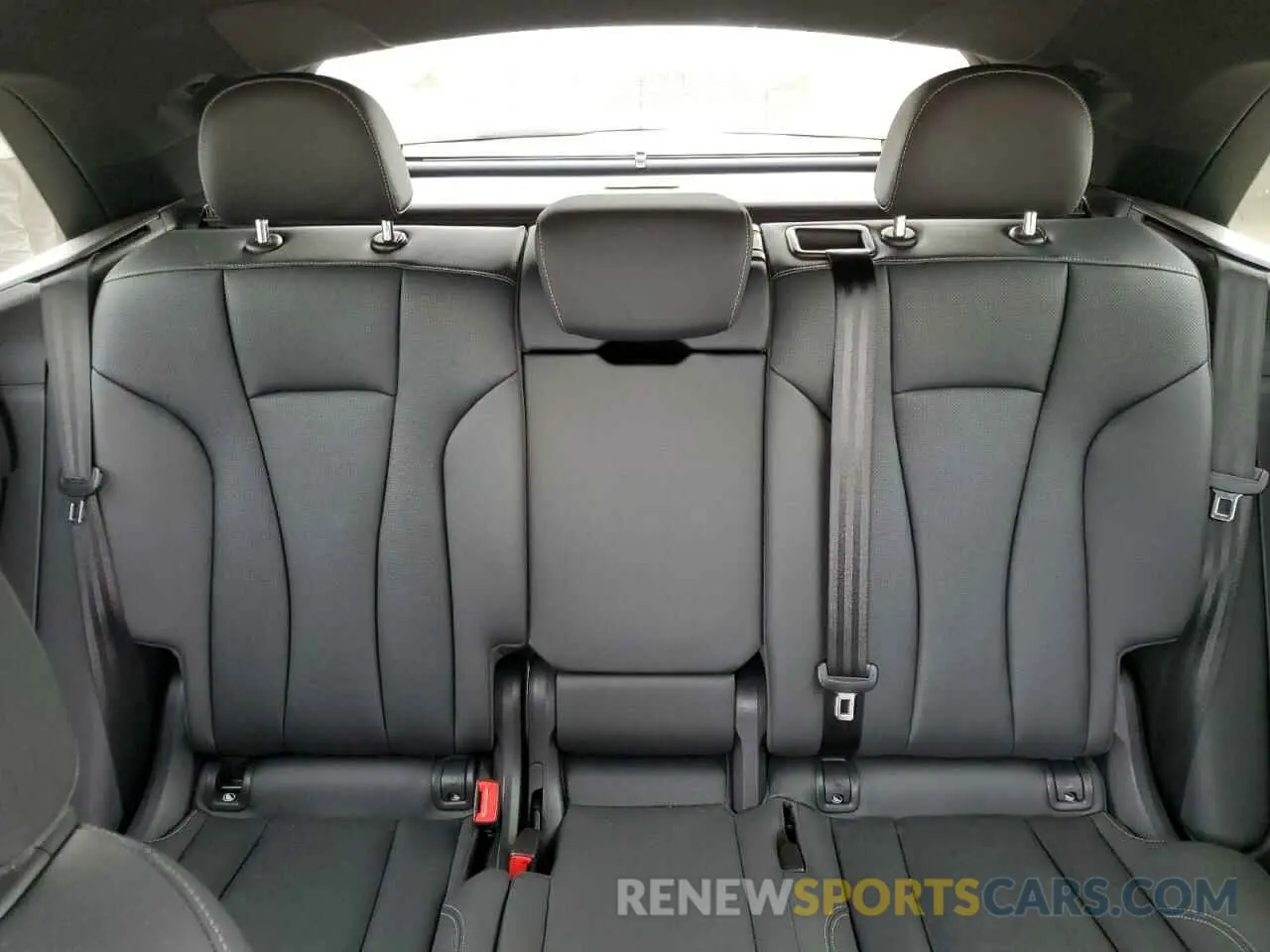 10 Photograph of a damaged car WA1CVAF14KD033769 AUDI Q8 2019