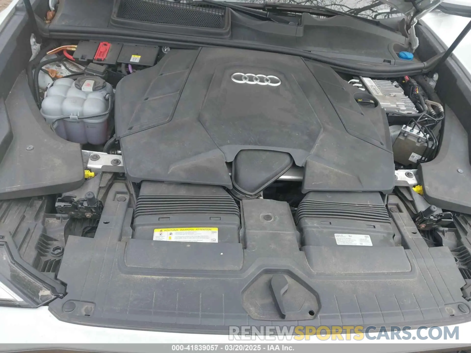 10 Photograph of a damaged car WA1CVAF19KD008236 AUDI Q8 2019