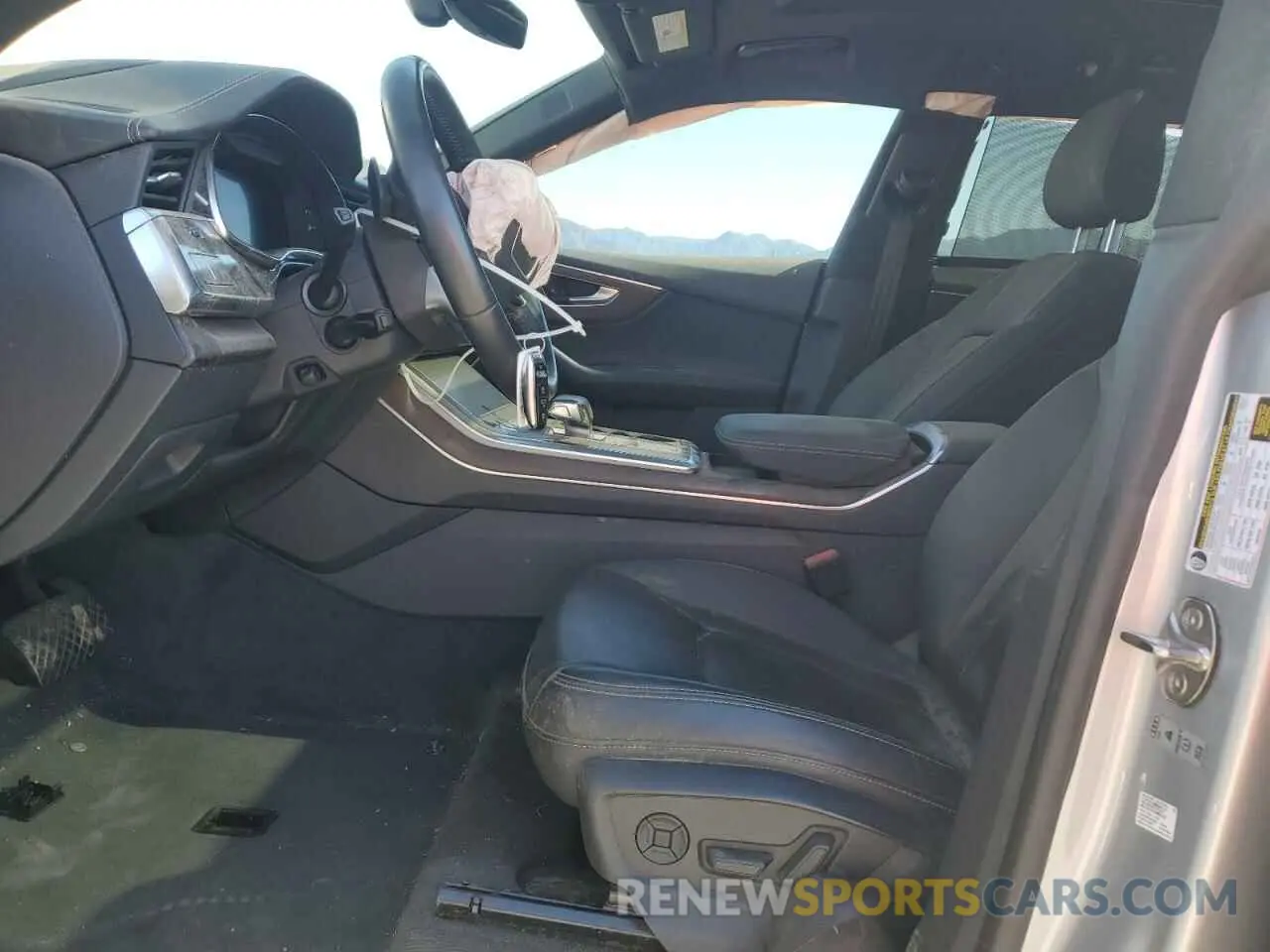 7 Photograph of a damaged car WA1CVAF1XKD026566 AUDI Q8 2019
