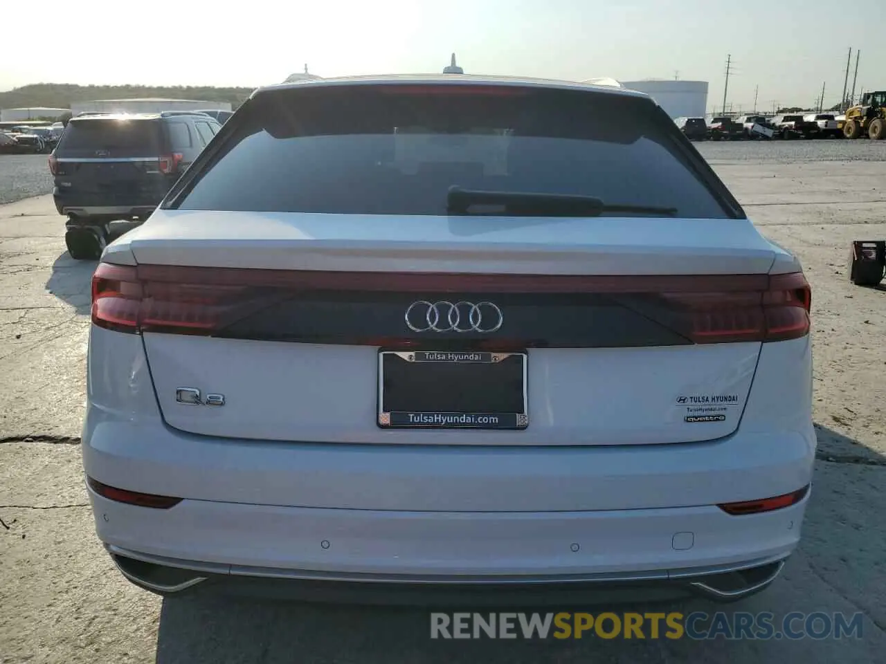 6 Photograph of a damaged car WA1CVBF18KD021940 AUDI Q8 2019
