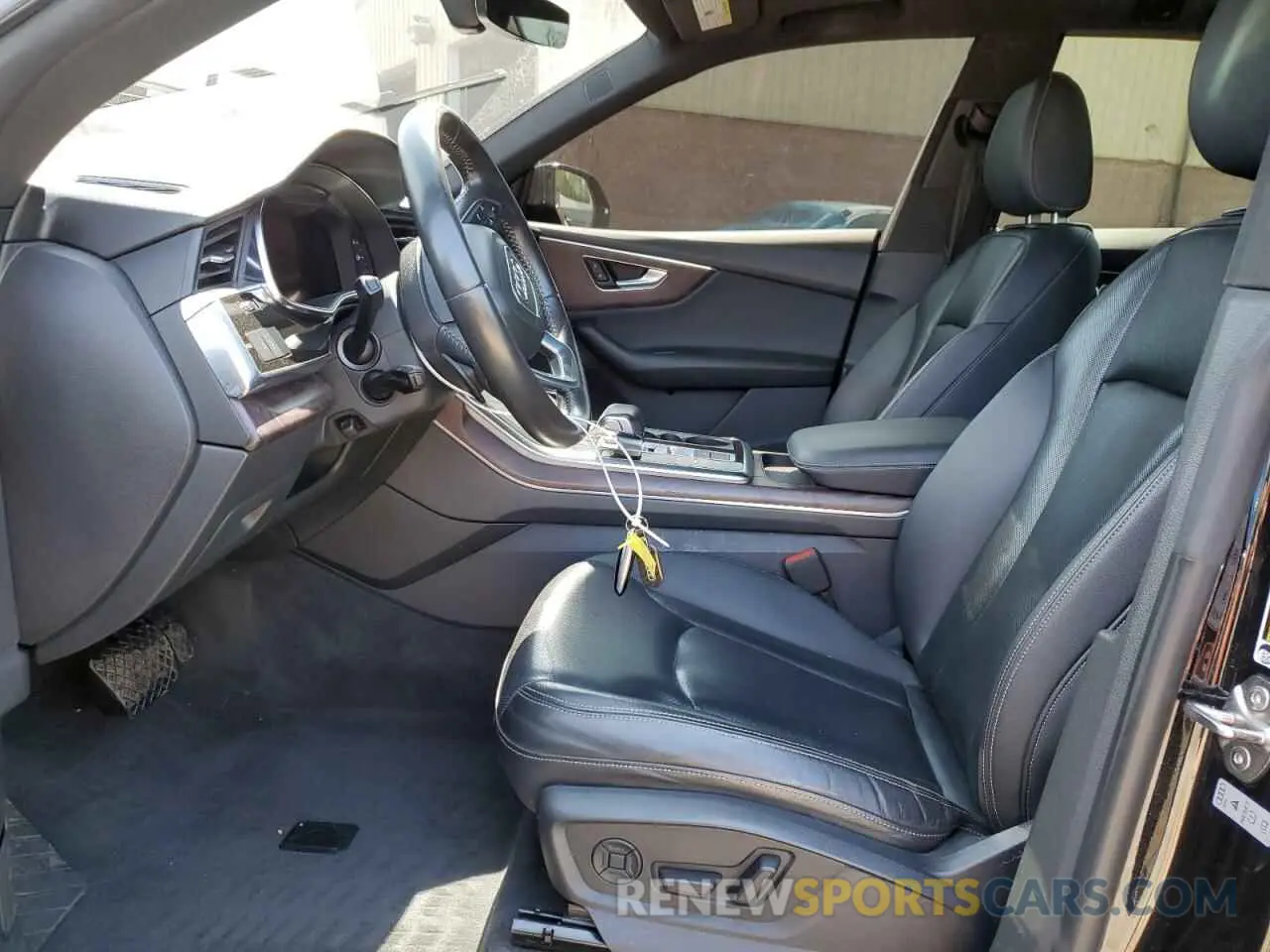 7 Photograph of a damaged car WA1EVAF10KD006691 AUDI Q8 2019