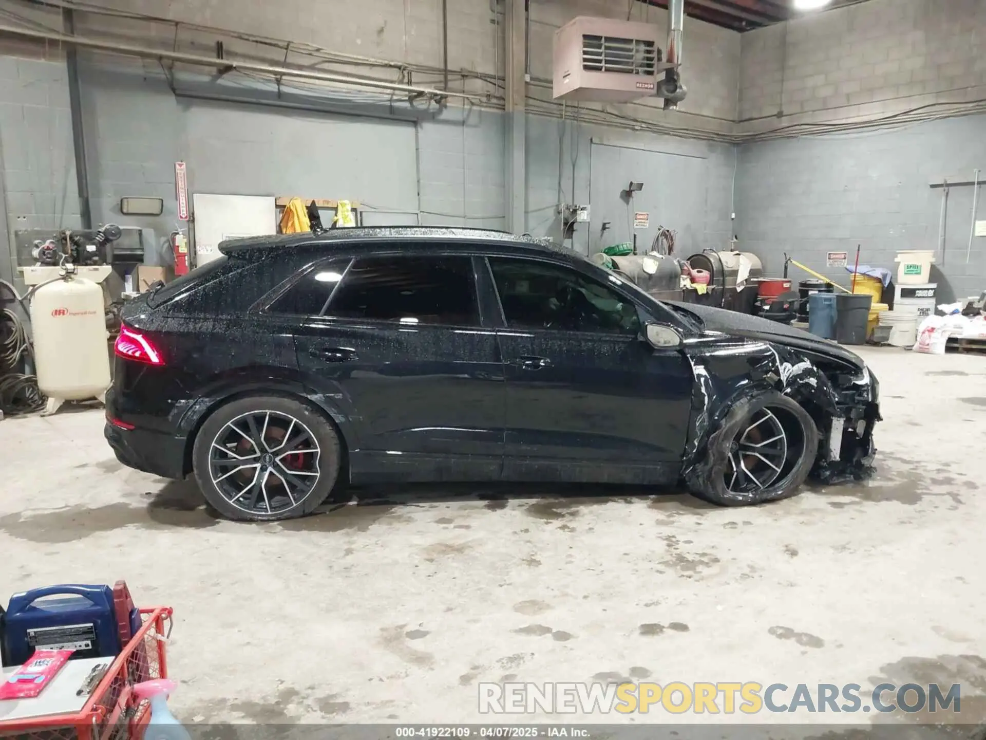 13 Photograph of a damaged car WA1EVAF18KD037817 AUDI Q8 2019