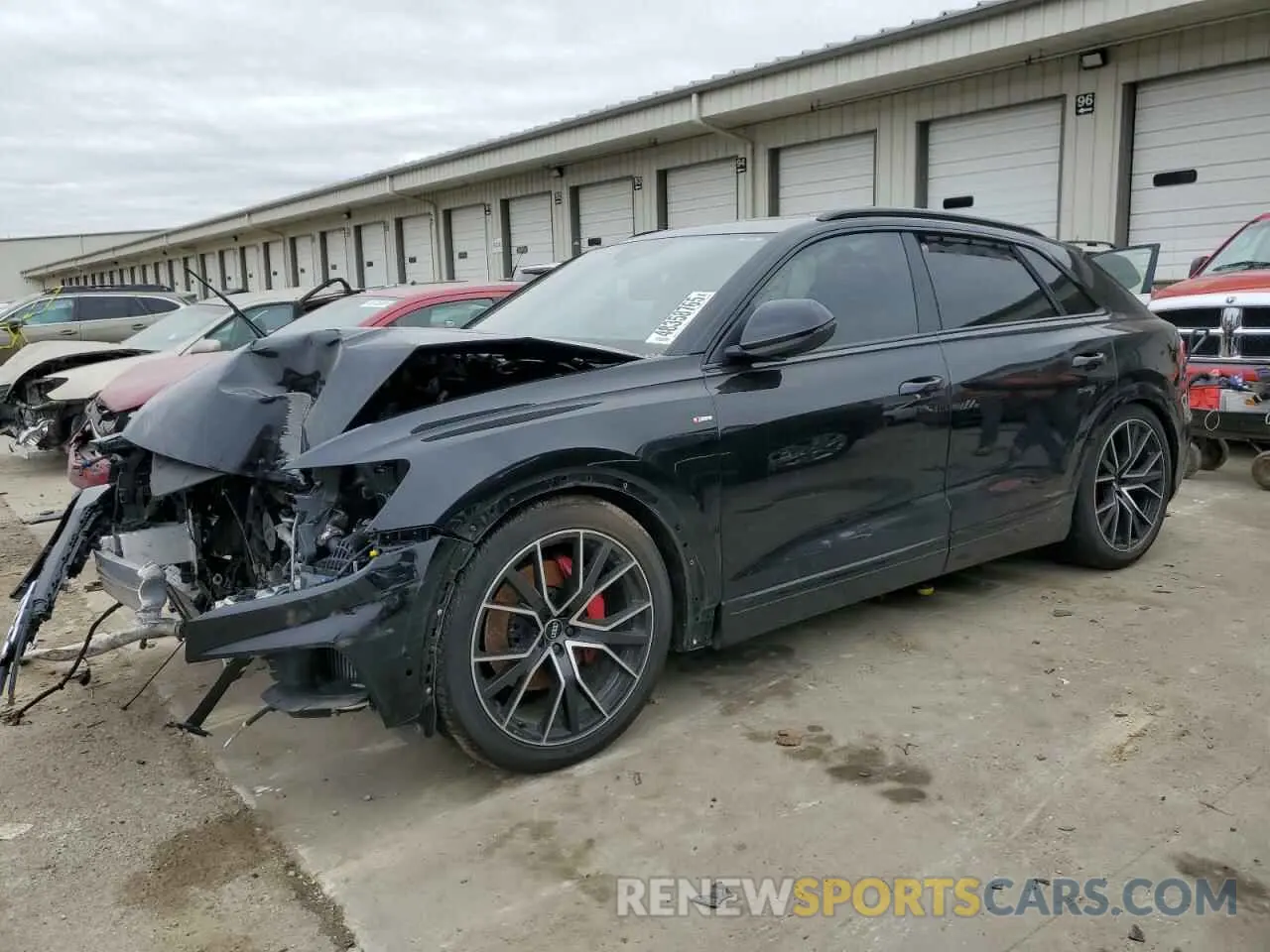 1 Фотография поврежденного автомобиля WA1FVAF11KD044600 AUDI Q8 2019