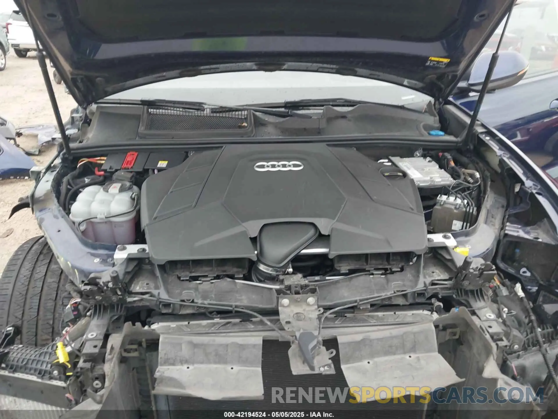 10 Photograph of a damaged car WA1FVAF13KD019245 AUDI Q8 2019