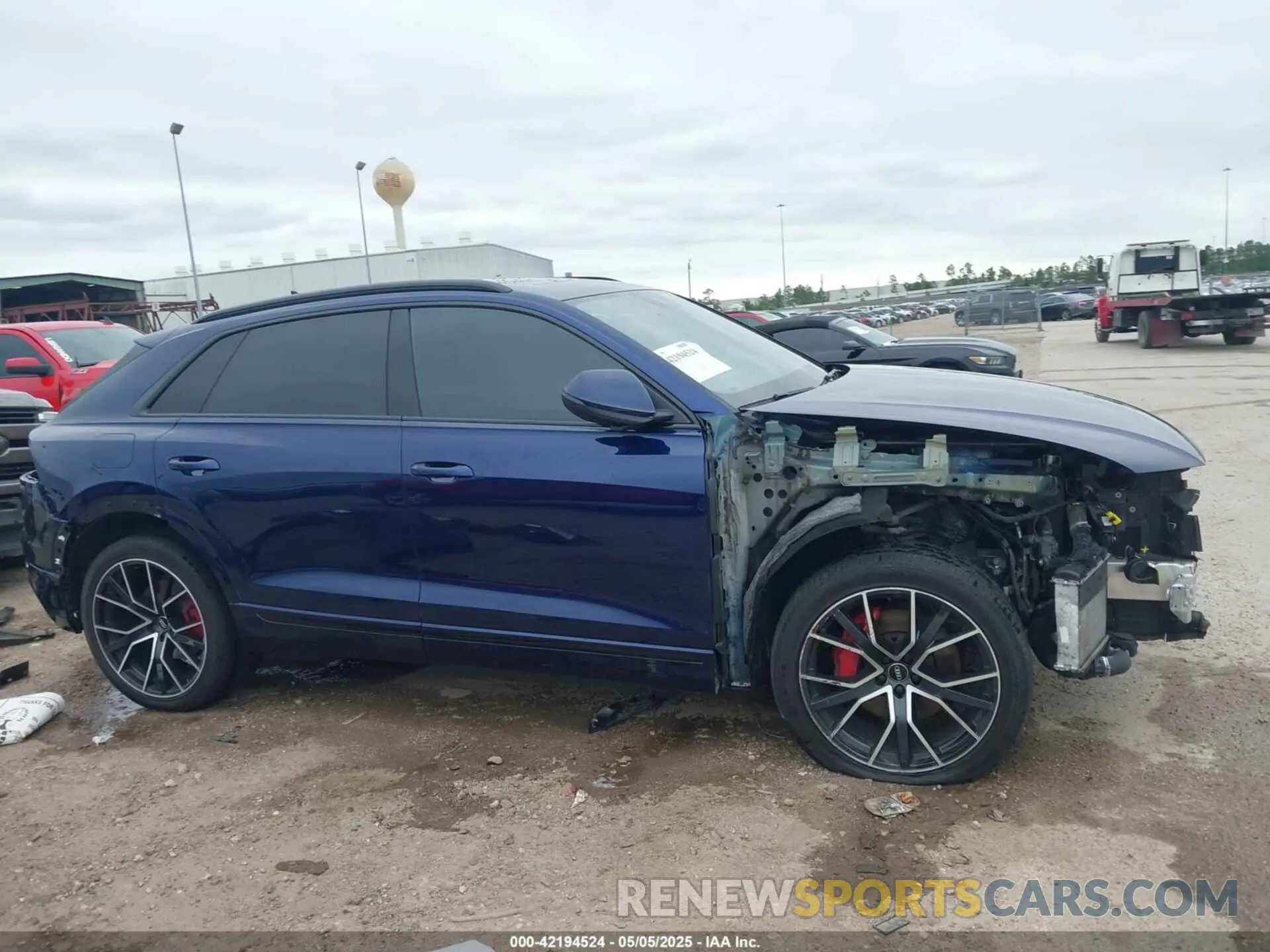 14 Photograph of a damaged car WA1FVAF13KD019245 AUDI Q8 2019